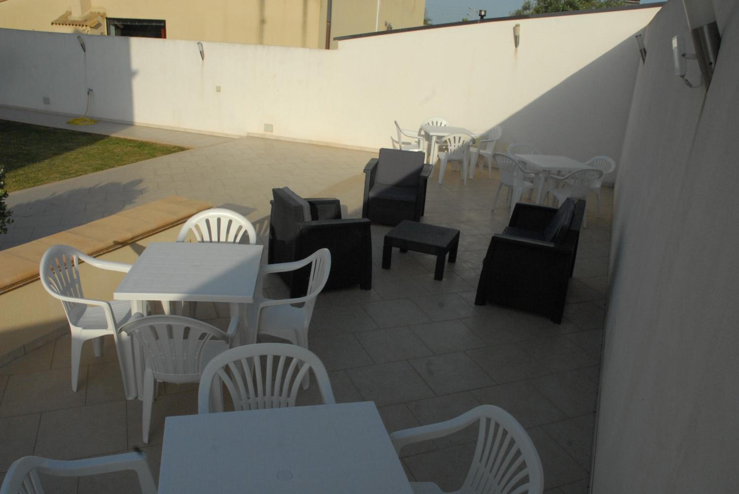 Oasi Tortuga Residence Piscina e barbecue h24