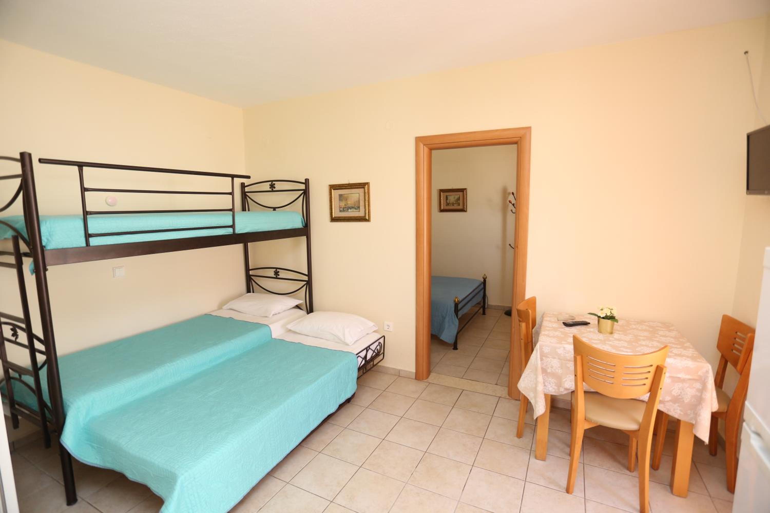 Katerina Apartments