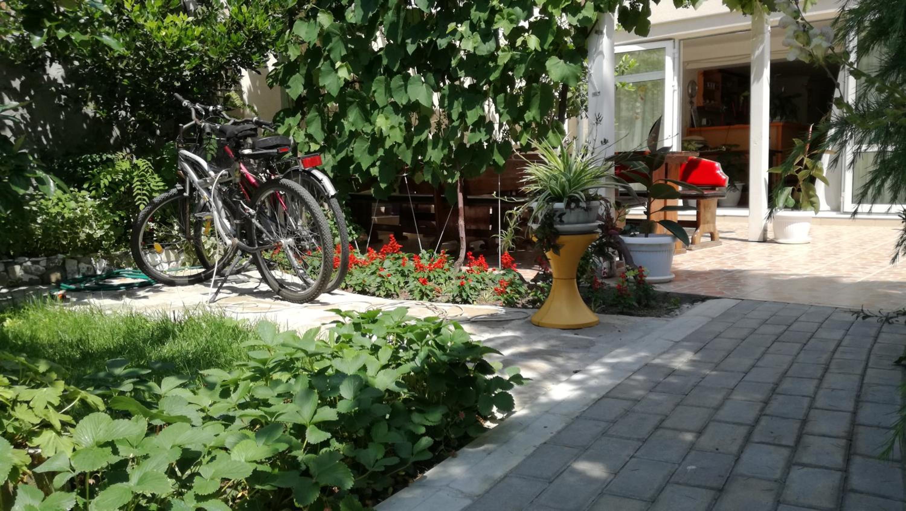 Veda Guest House