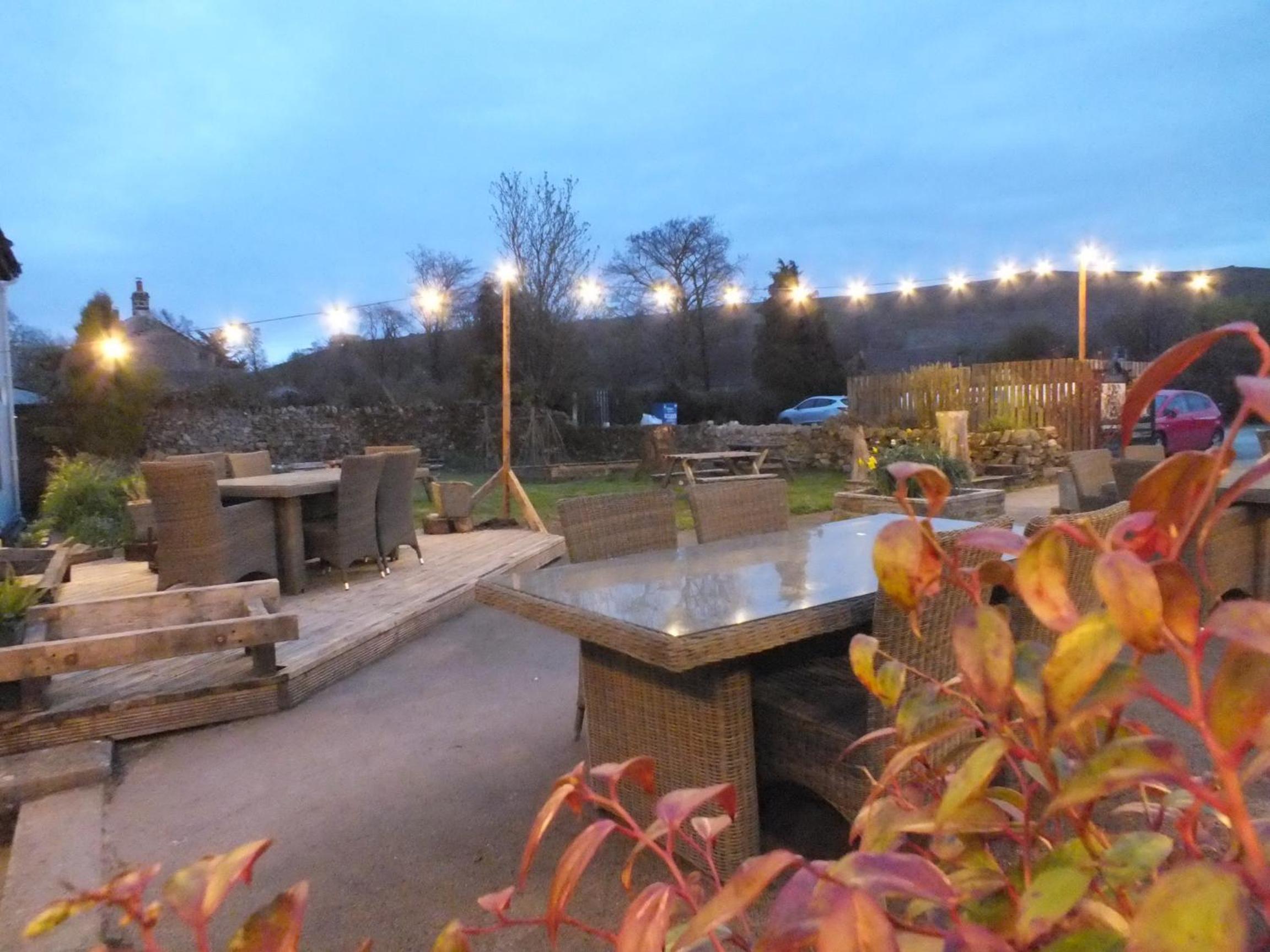 Devonshire Arms Inn