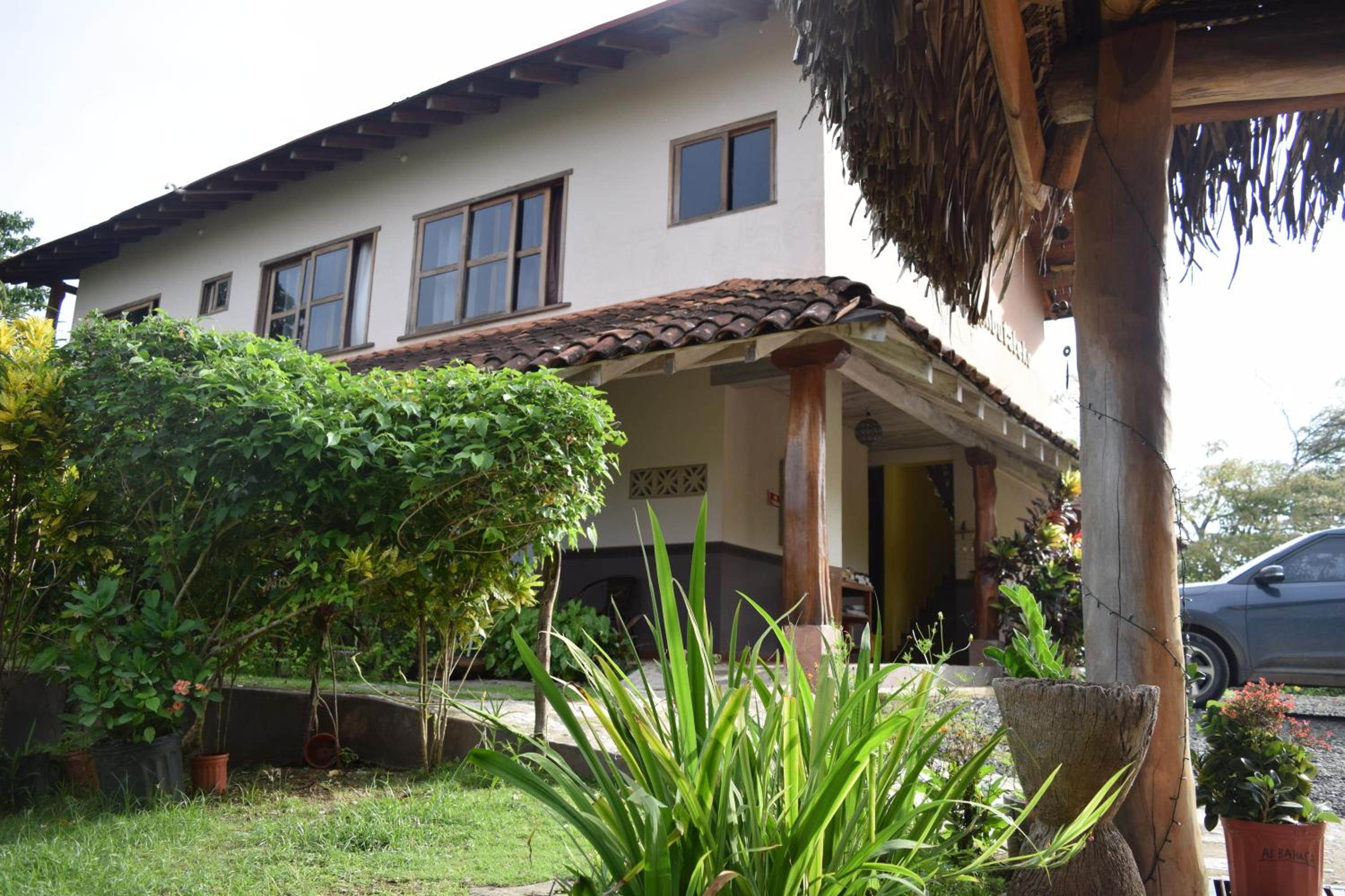 Hotel Kambutaleko - Property Image 5