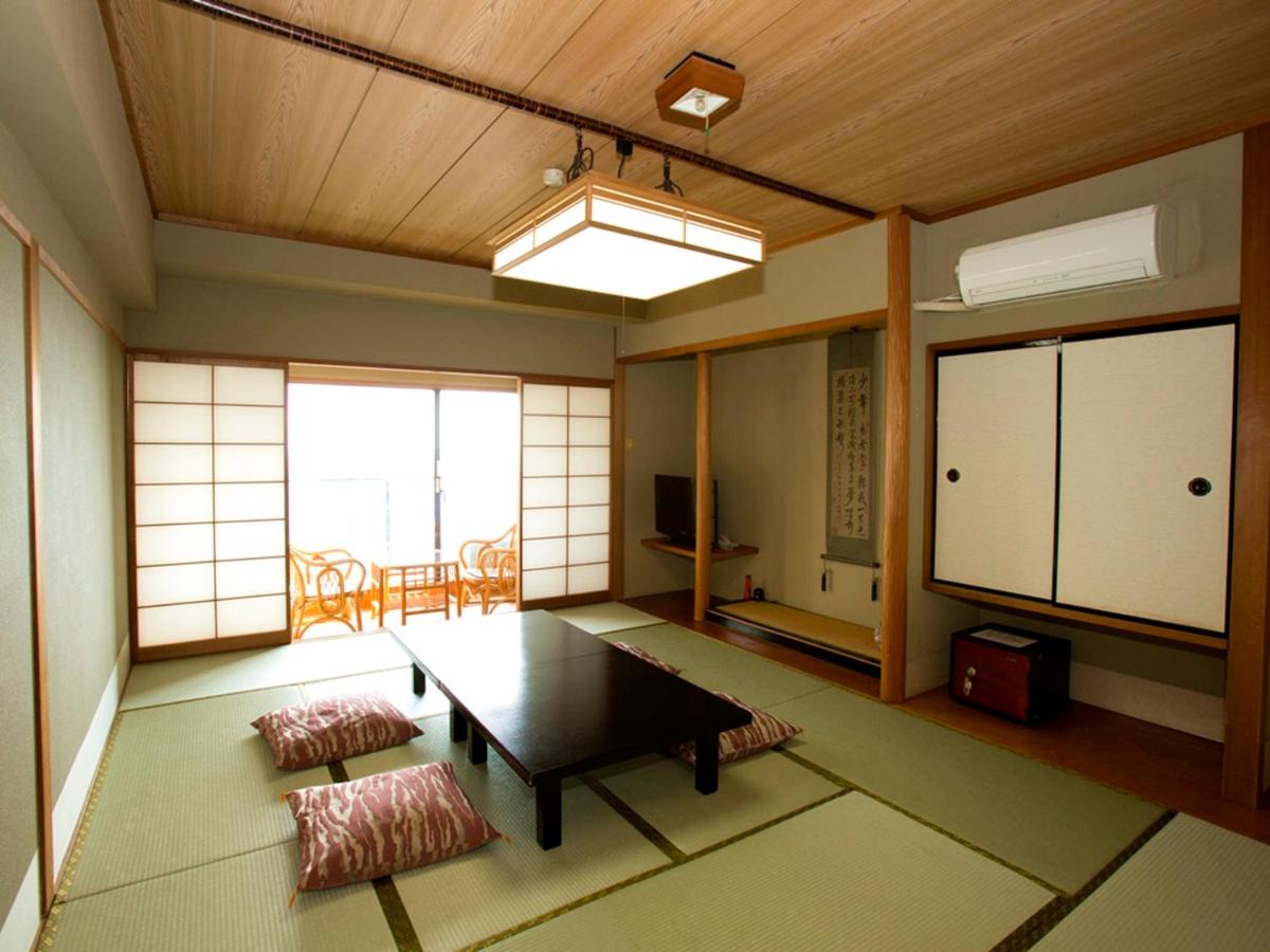 Itoen Hotel Atagawa view 5
