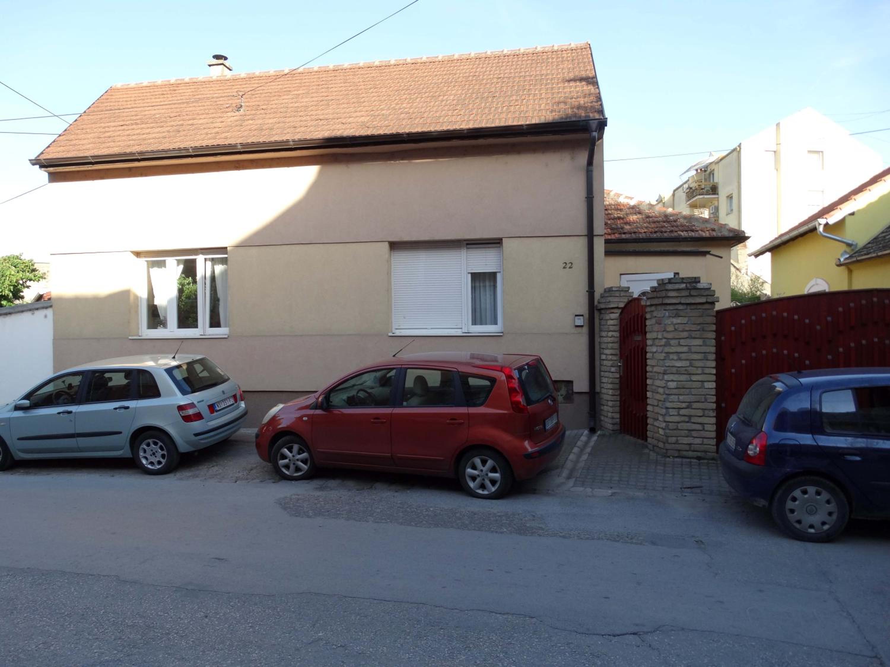 Photo 32