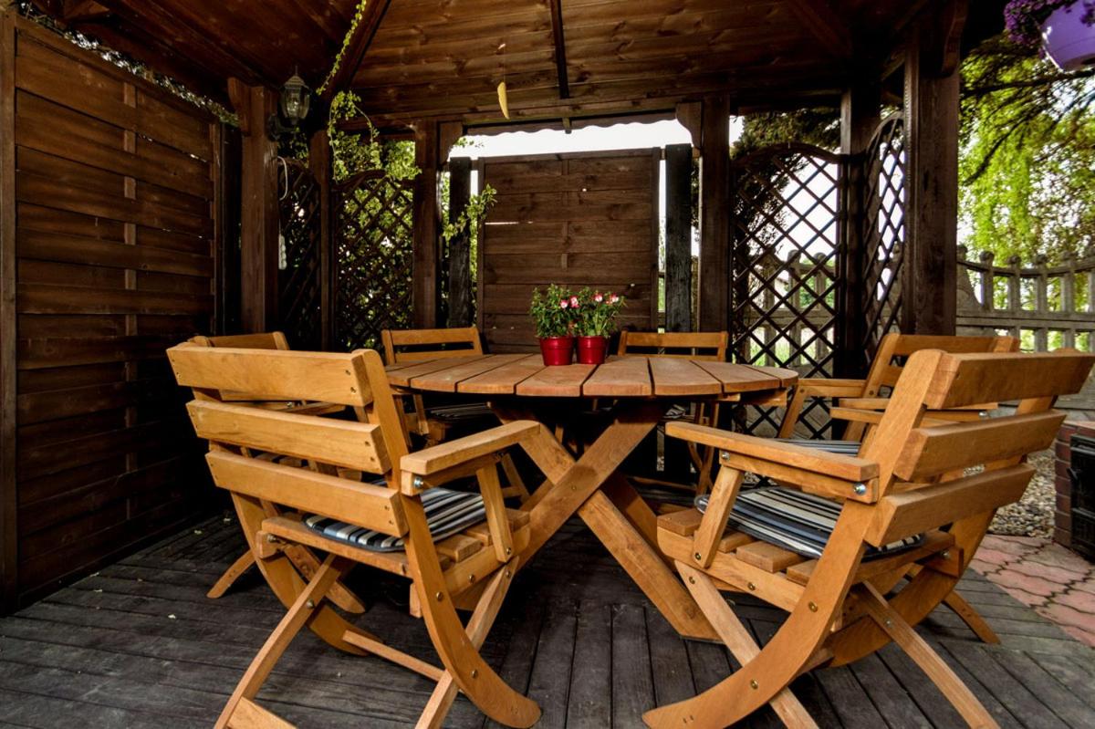 outdoor BBQ area