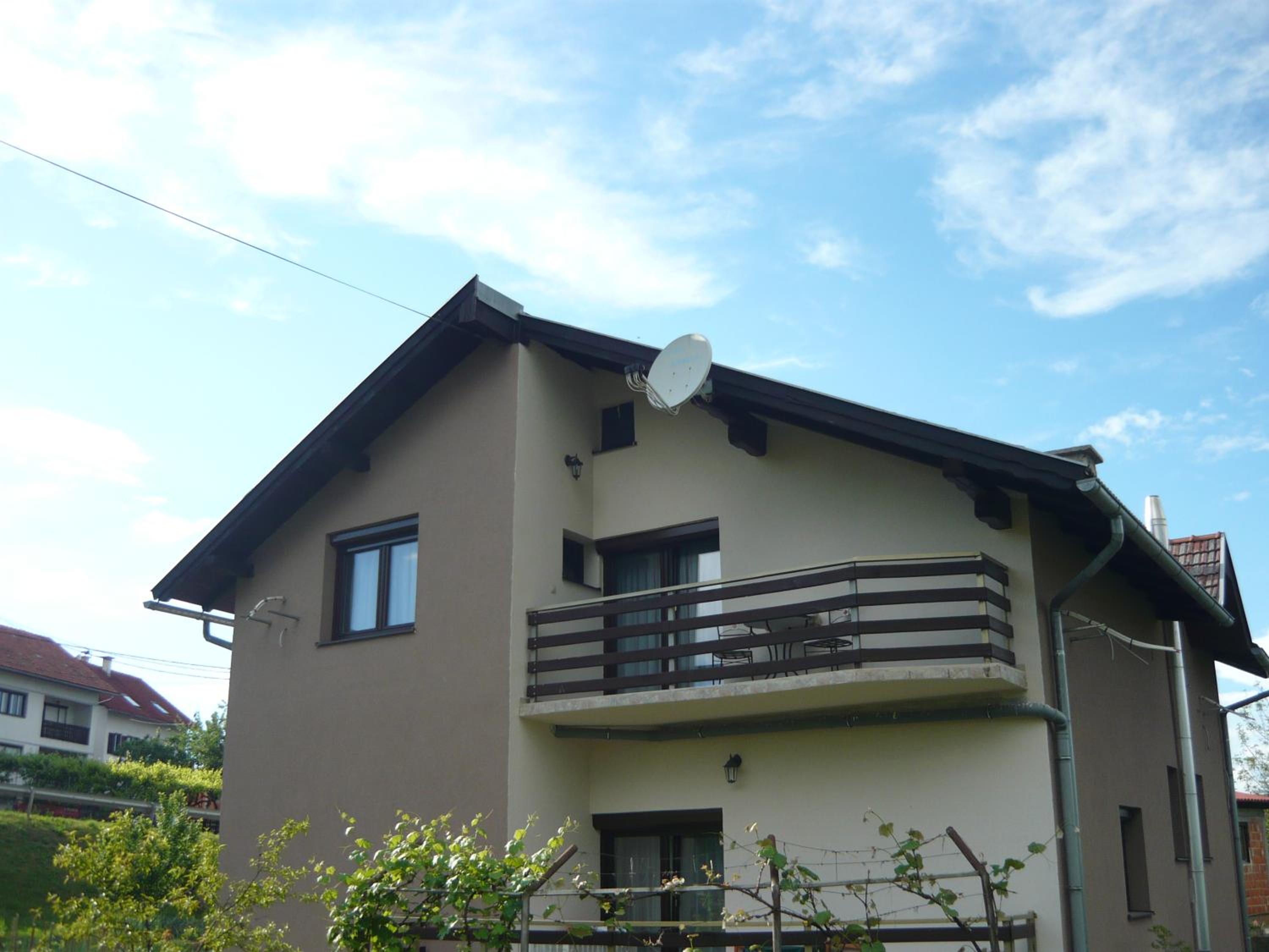 Guest House Tena view 4