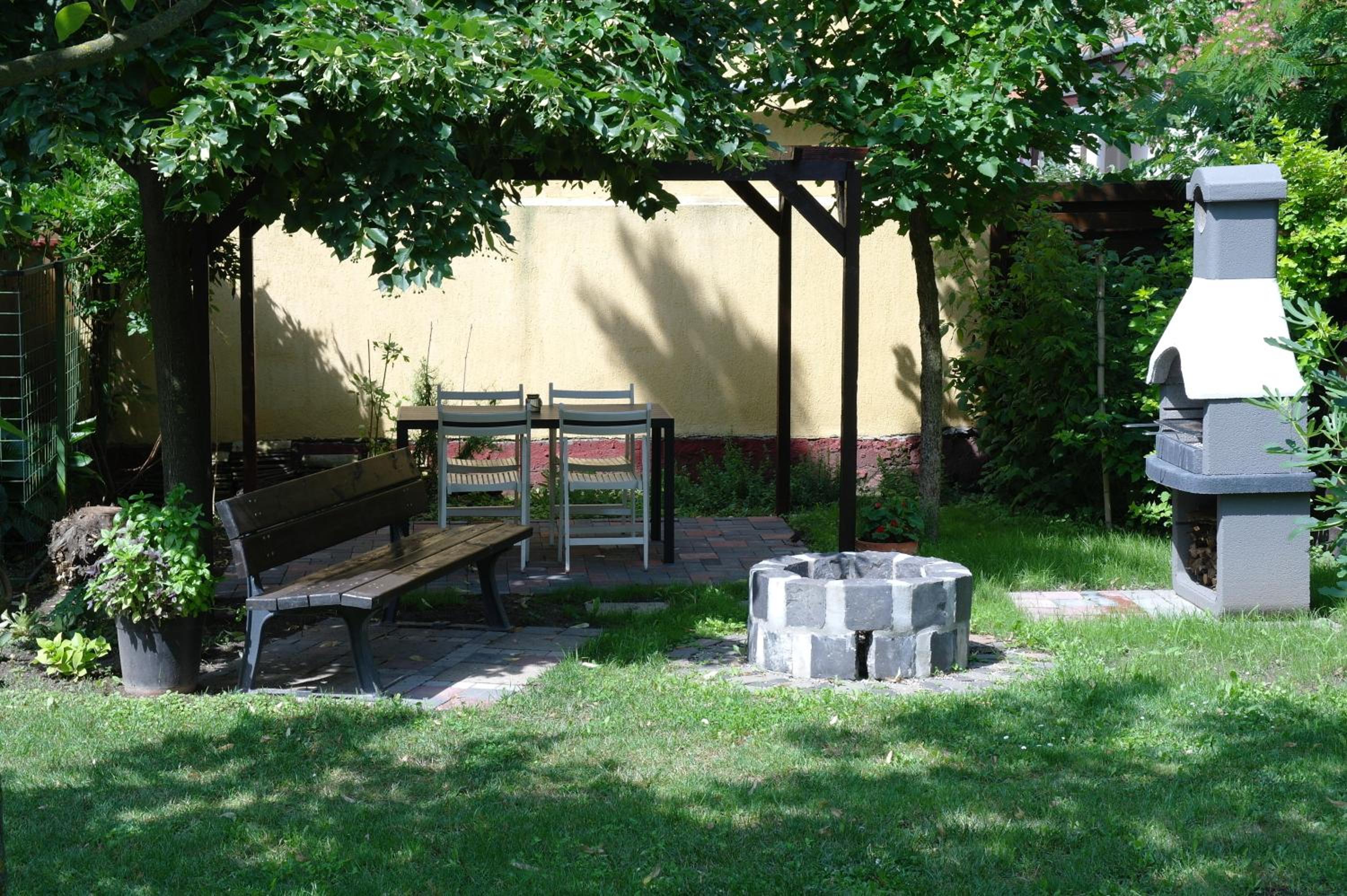 Nóra Apartman view 3