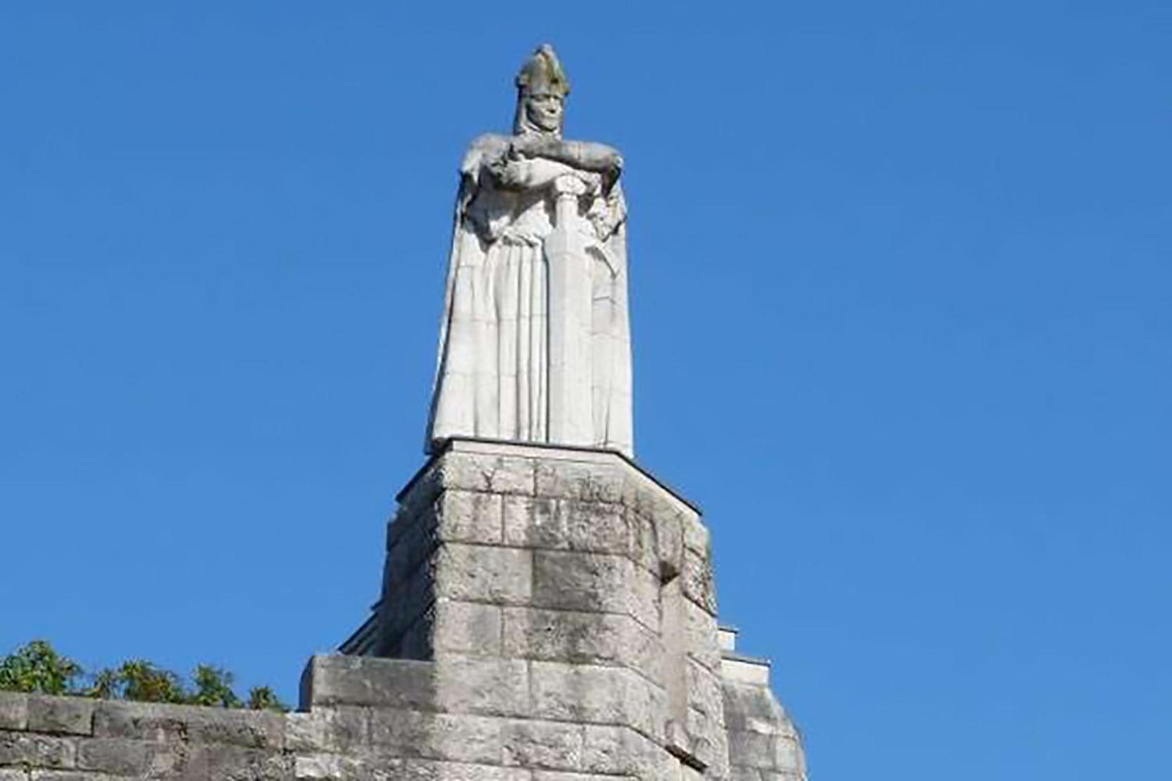 Photo 18