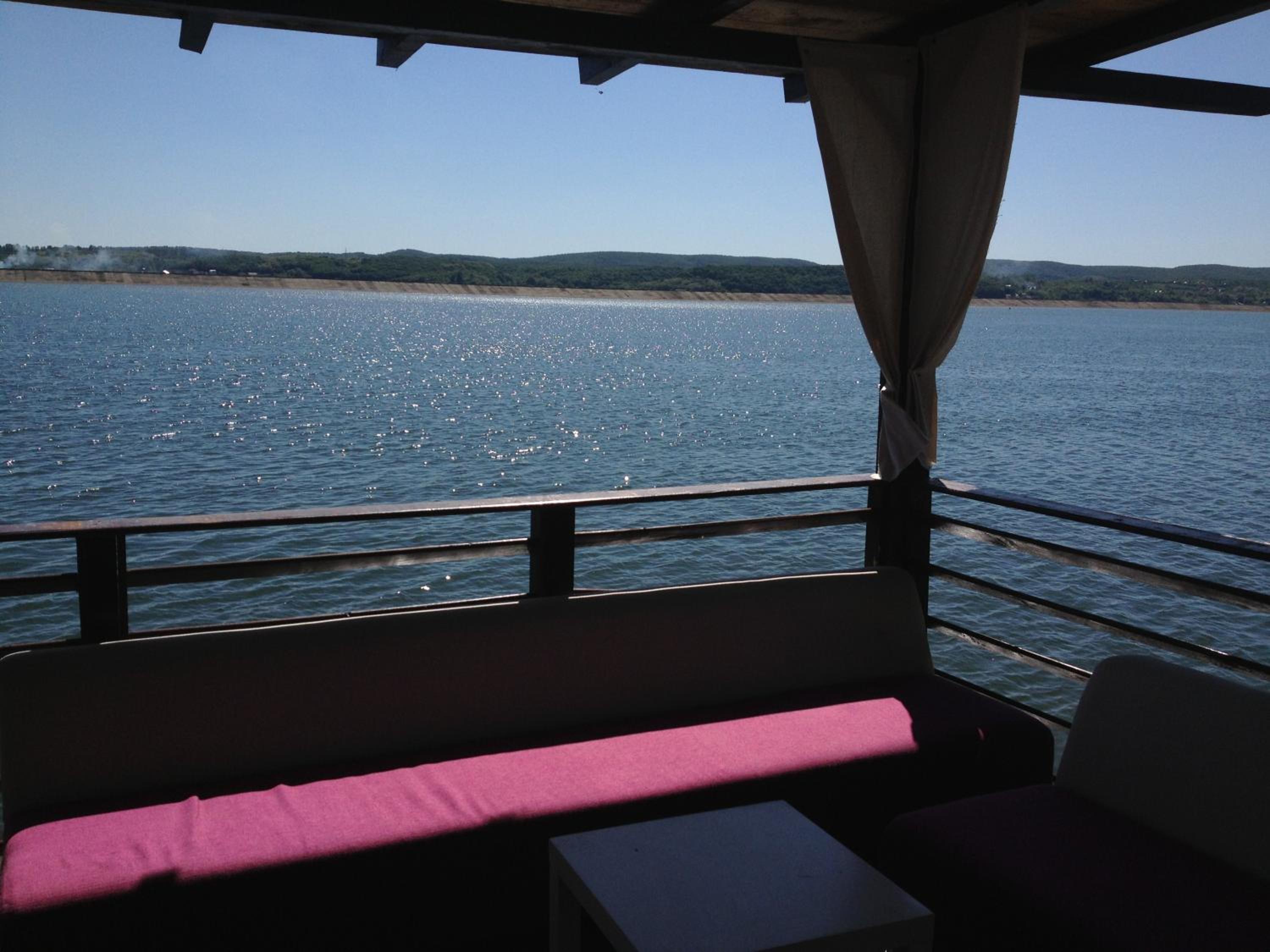 Mojo Beach