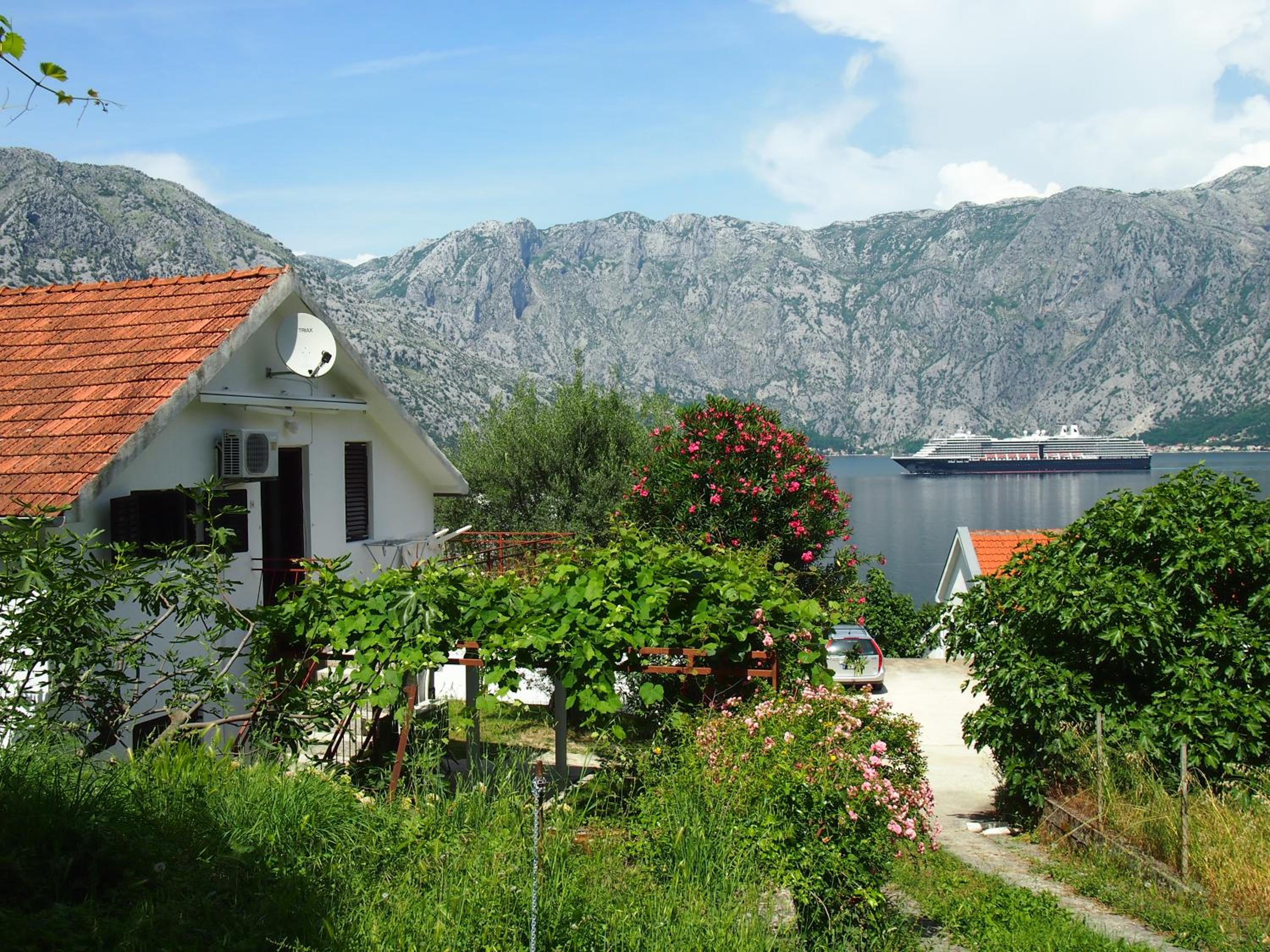 Holiday house in the Kotor Bay view 4