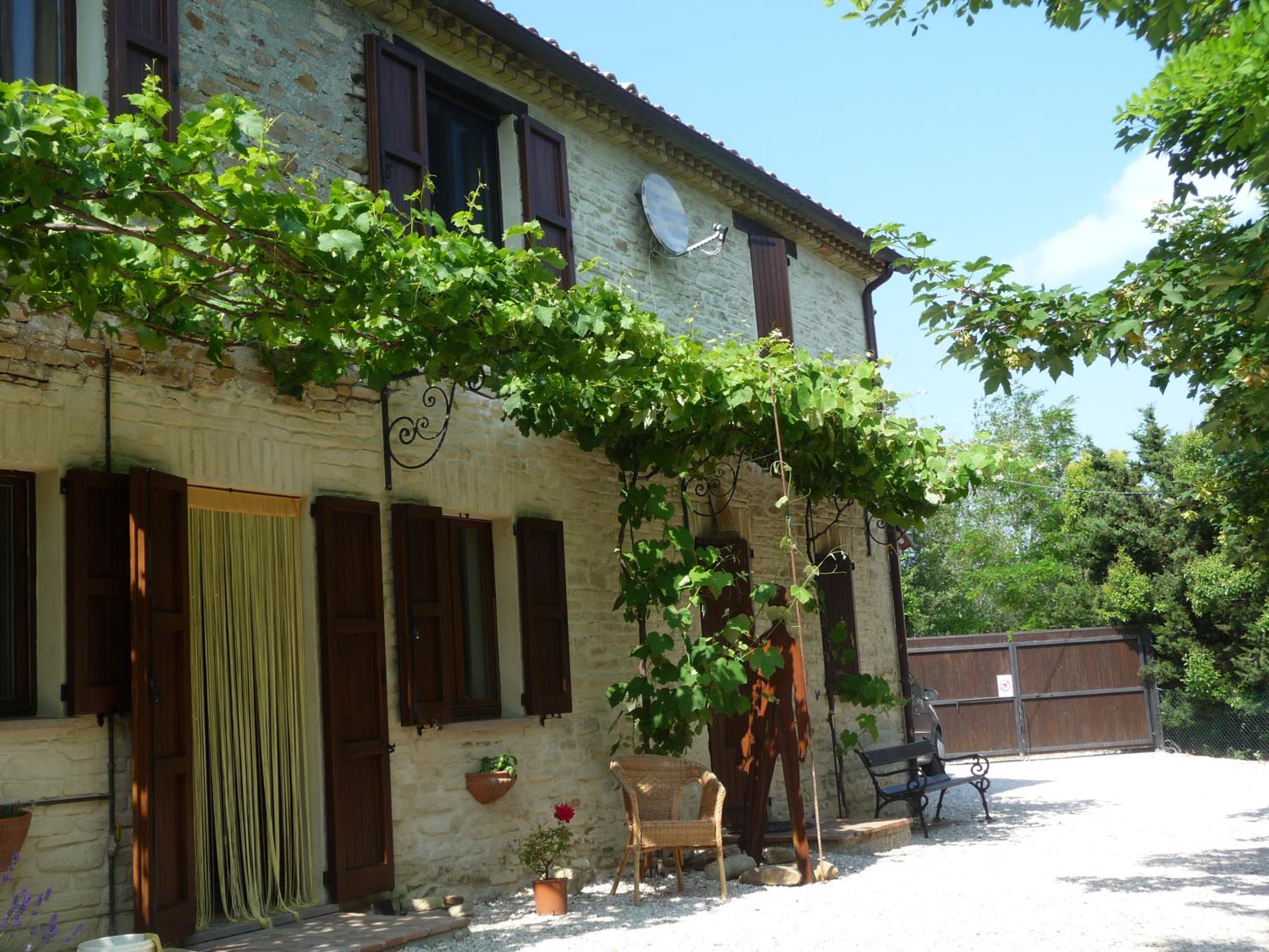 Ferienhaus "Casa Oleandro" in Fratte Rosa, Italien view 2