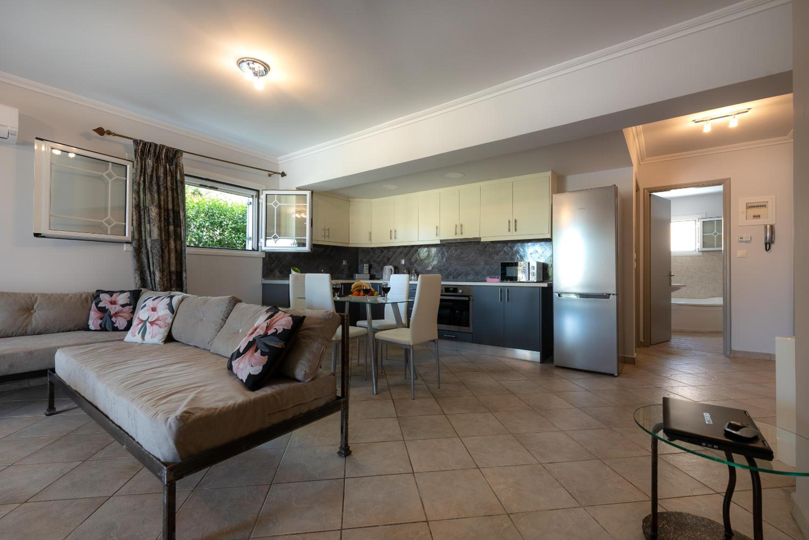 Erato Apartment