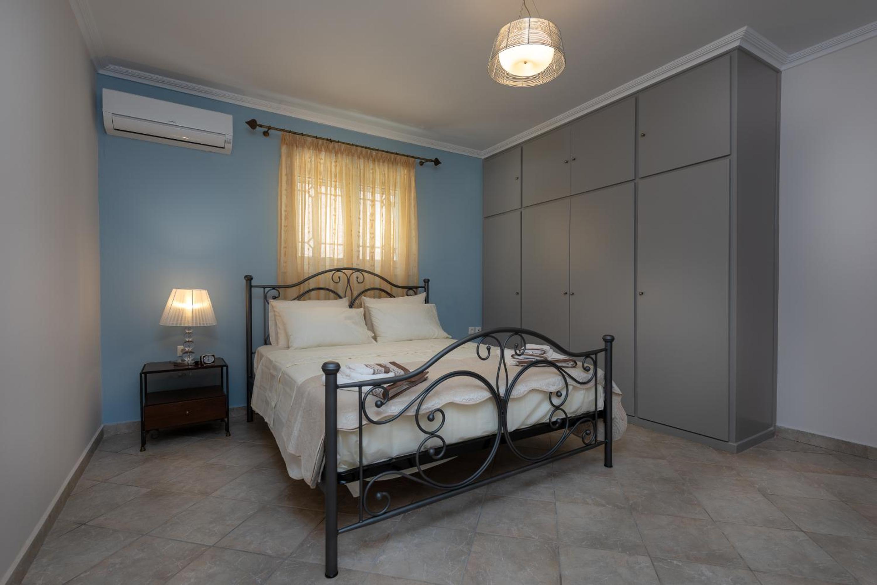 Erato Apartment