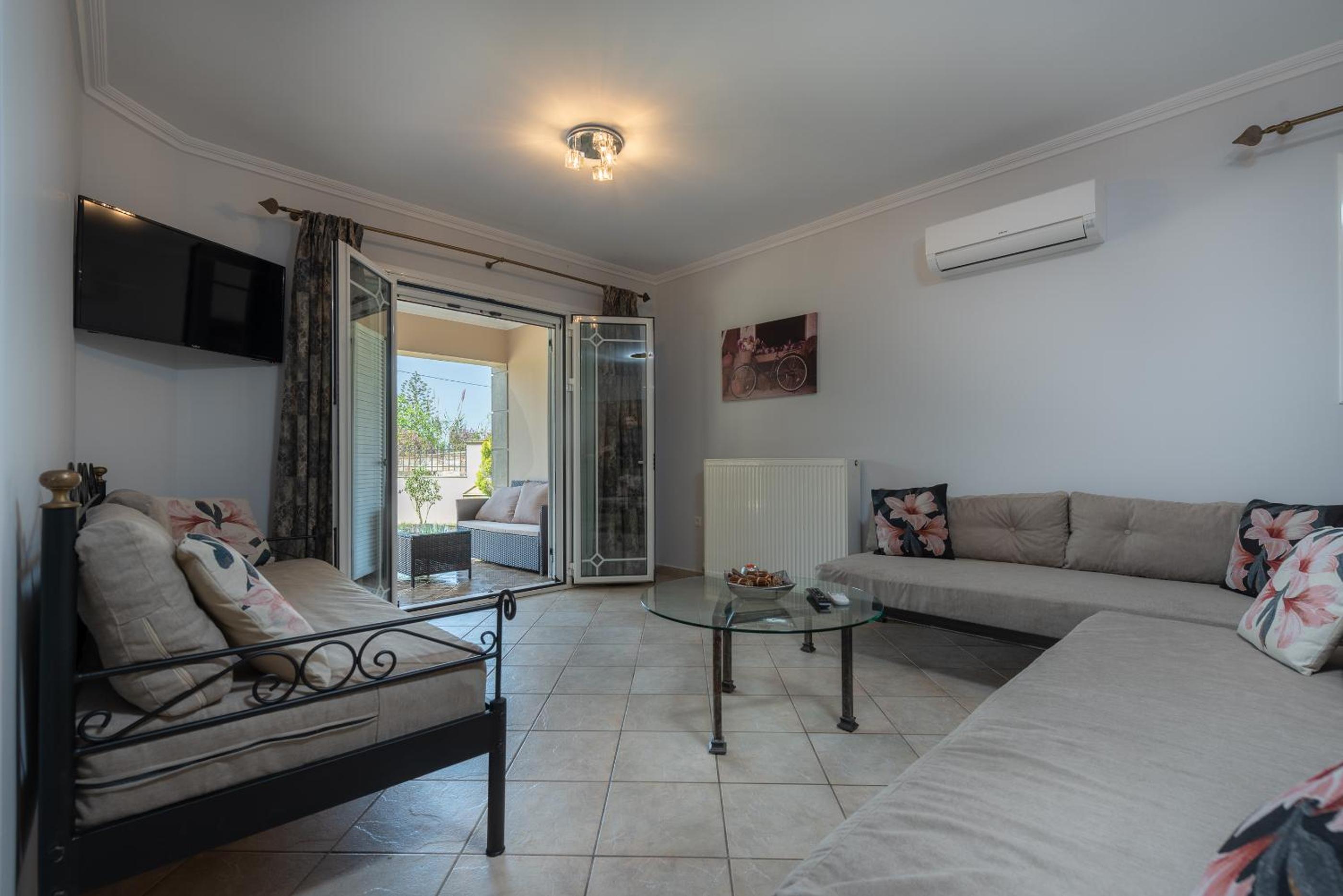 Erato Apartment