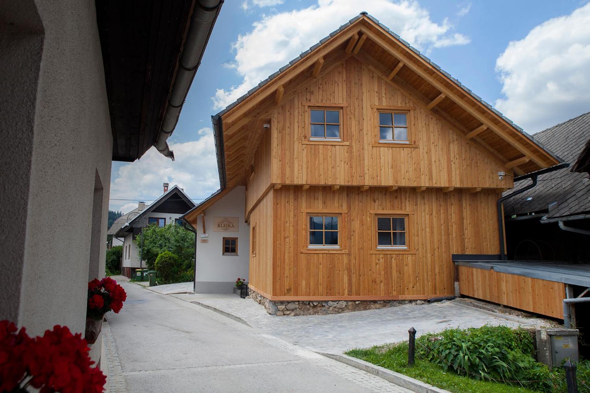 1861 Blejka apartments Bled view 2