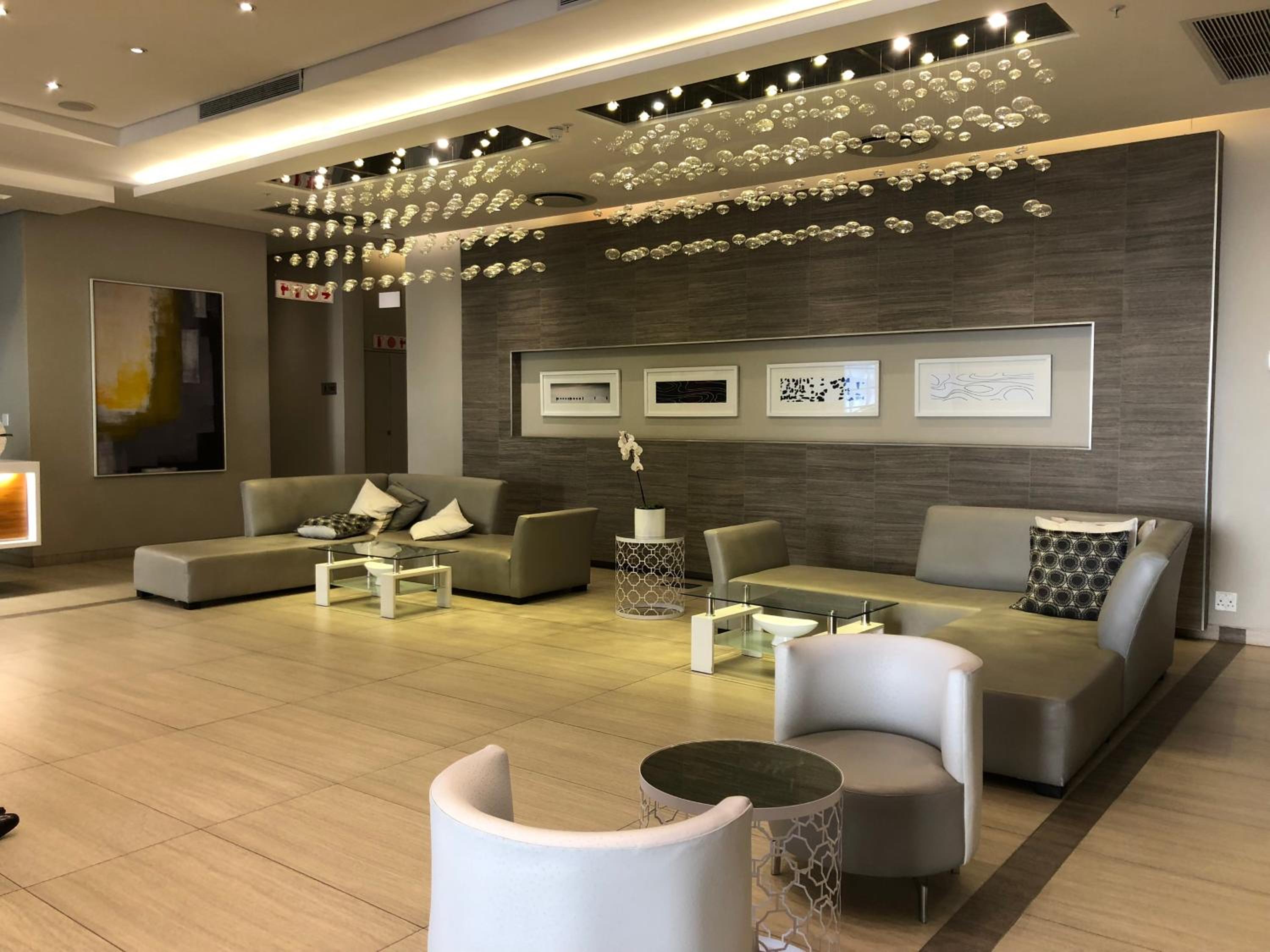 Sandton Skye Suites