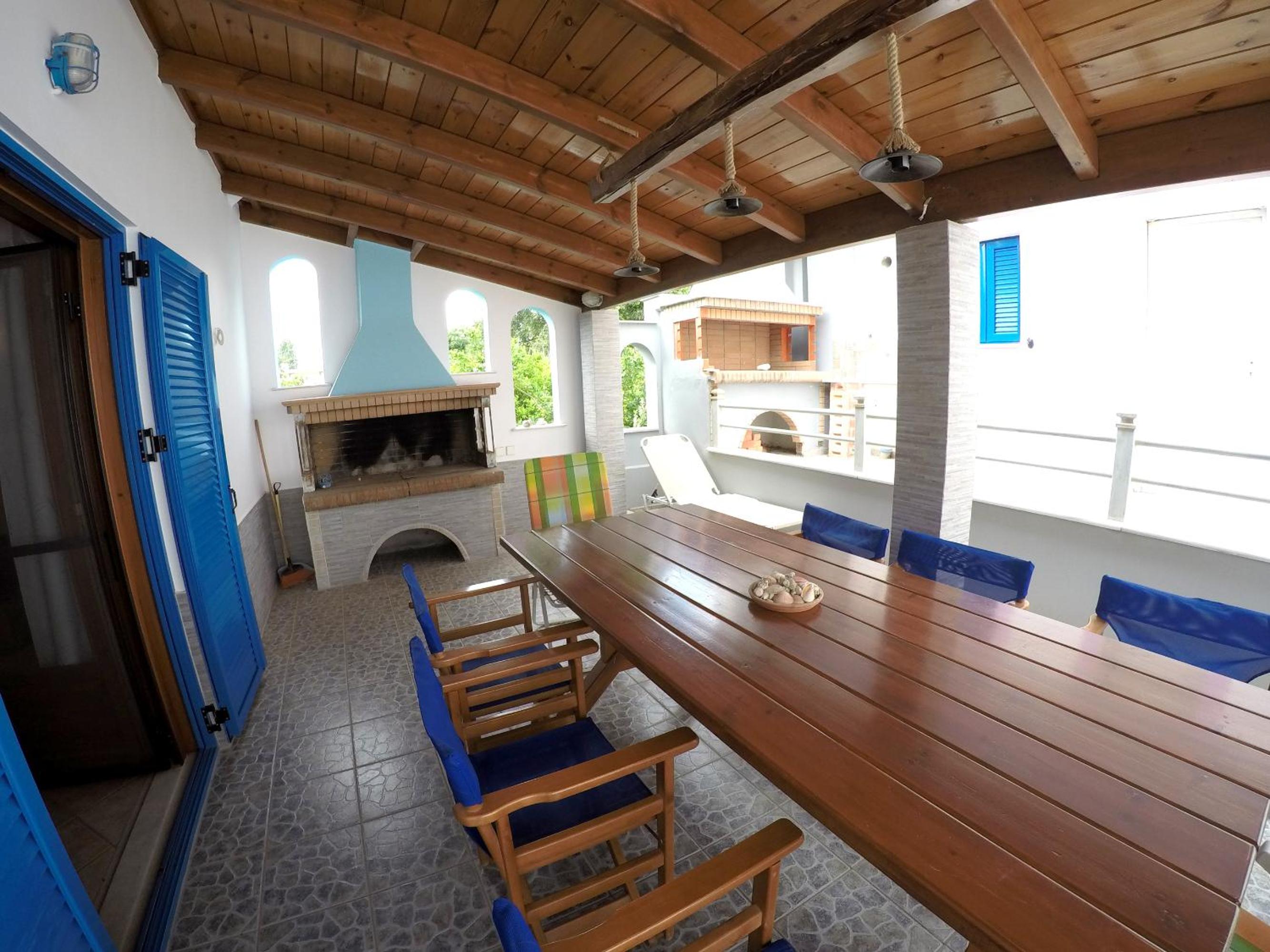 Papadogiannopoulos House view 4
