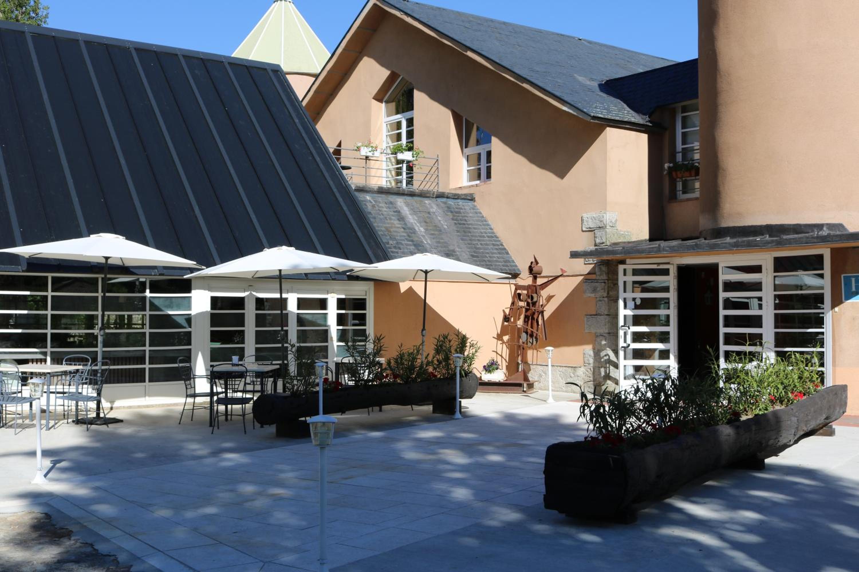 outdoor BBQ area