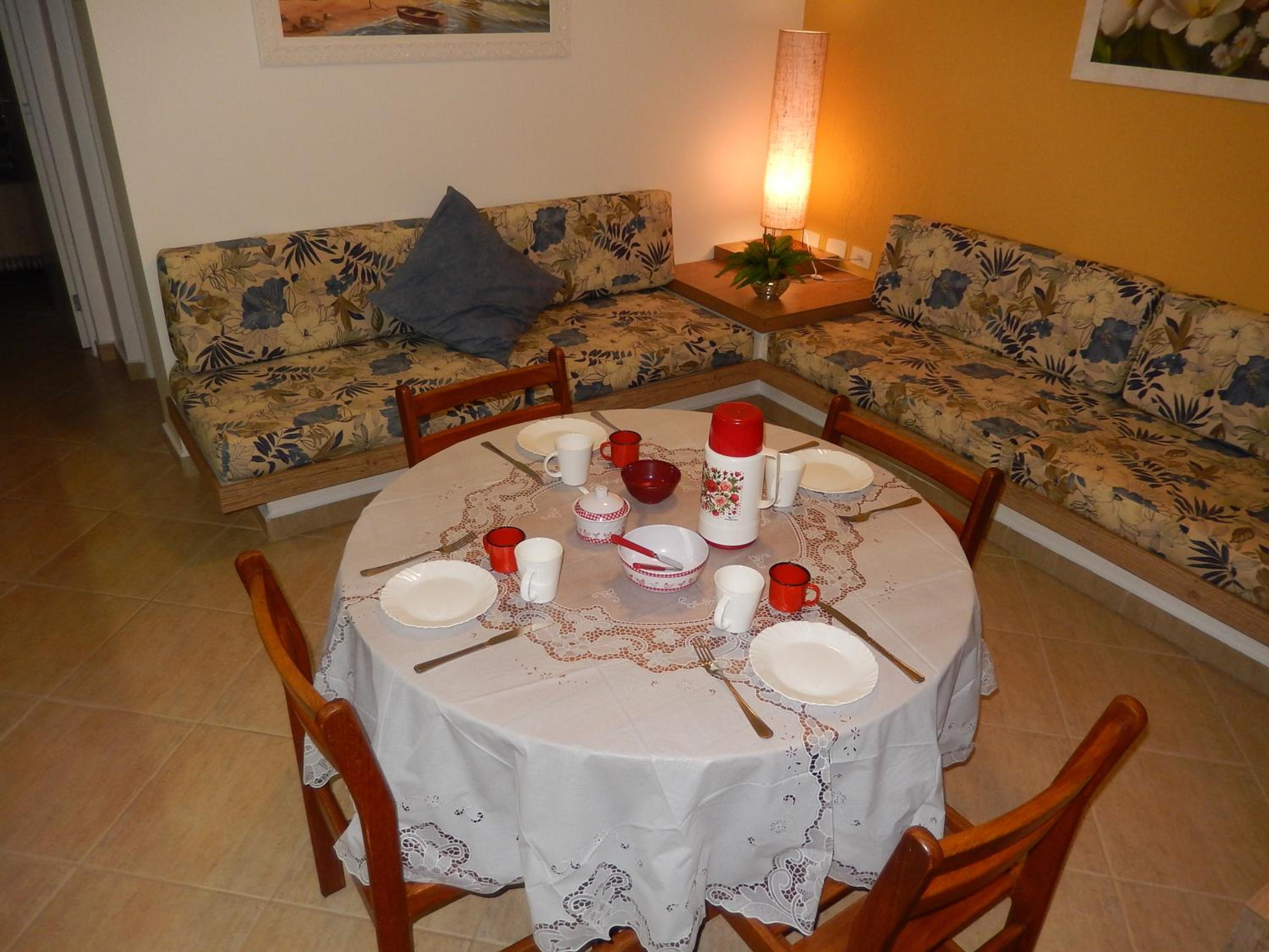 Condominio RESIDENCIAL Via Marina a 80 metros da Praia da Enseada