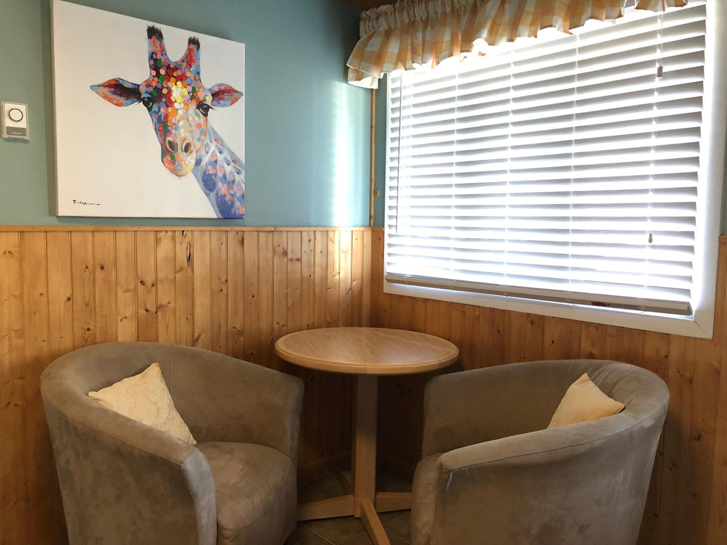 Piccadilly Motel