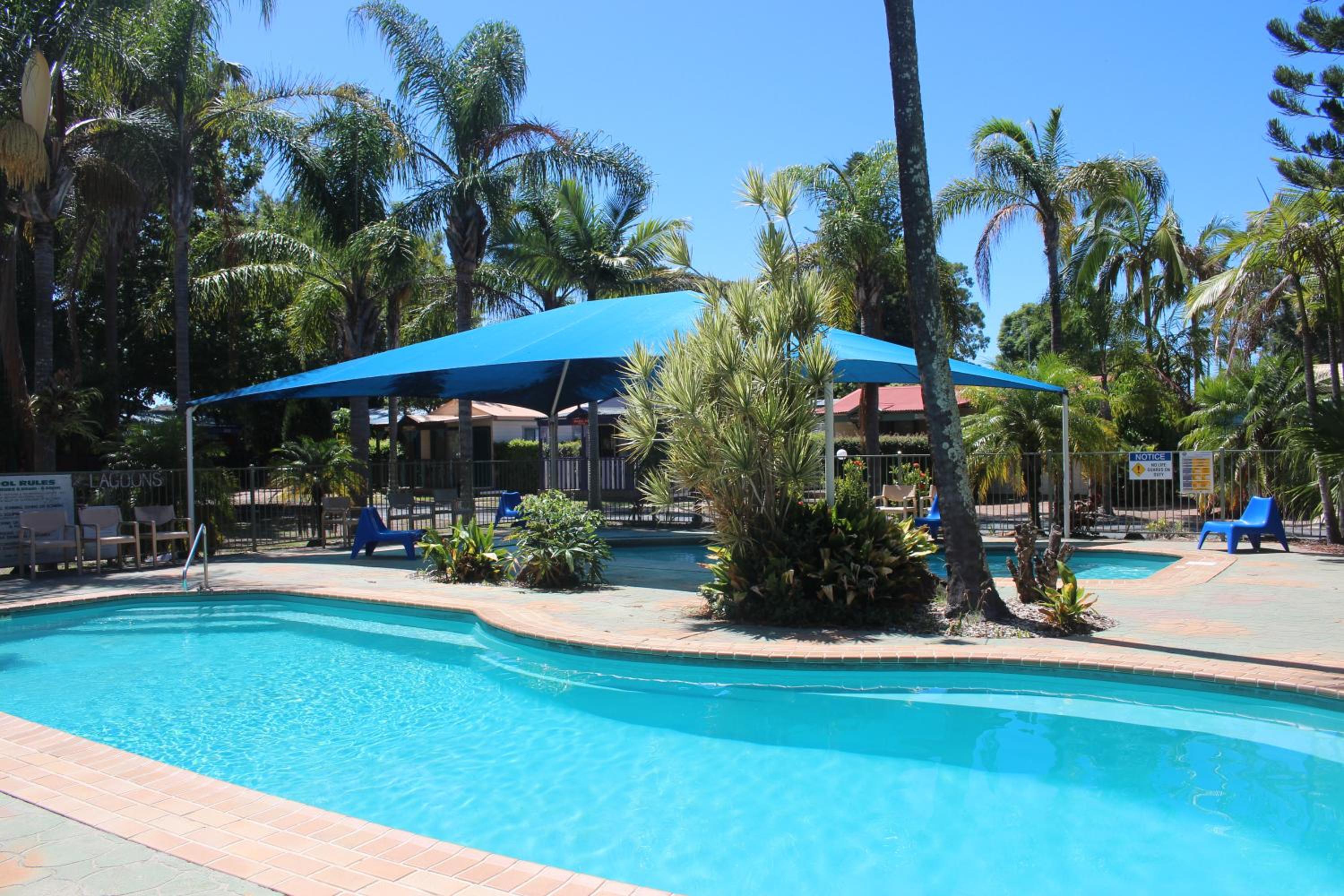 Lani's Holiday Island