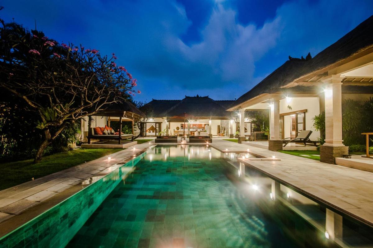 Villa Bugis Drupadi Seminyak view 5