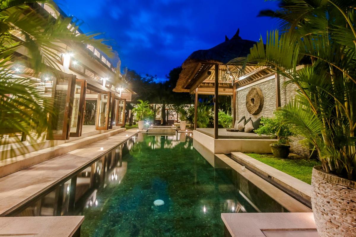 Villa Bugis Drupadi Seminyak view 4