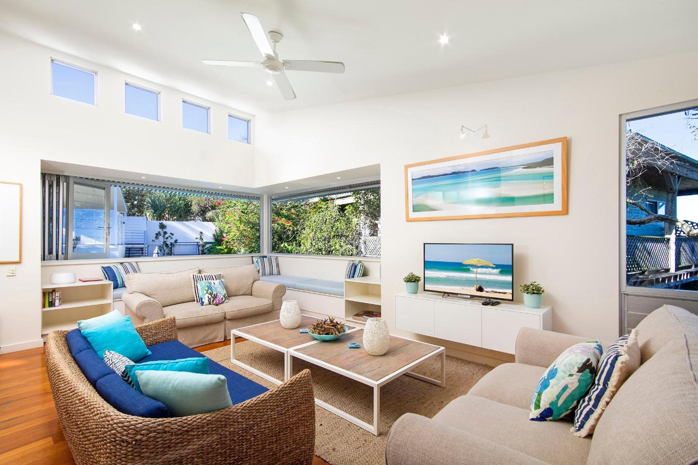 On The Deck at Sunshine Beach