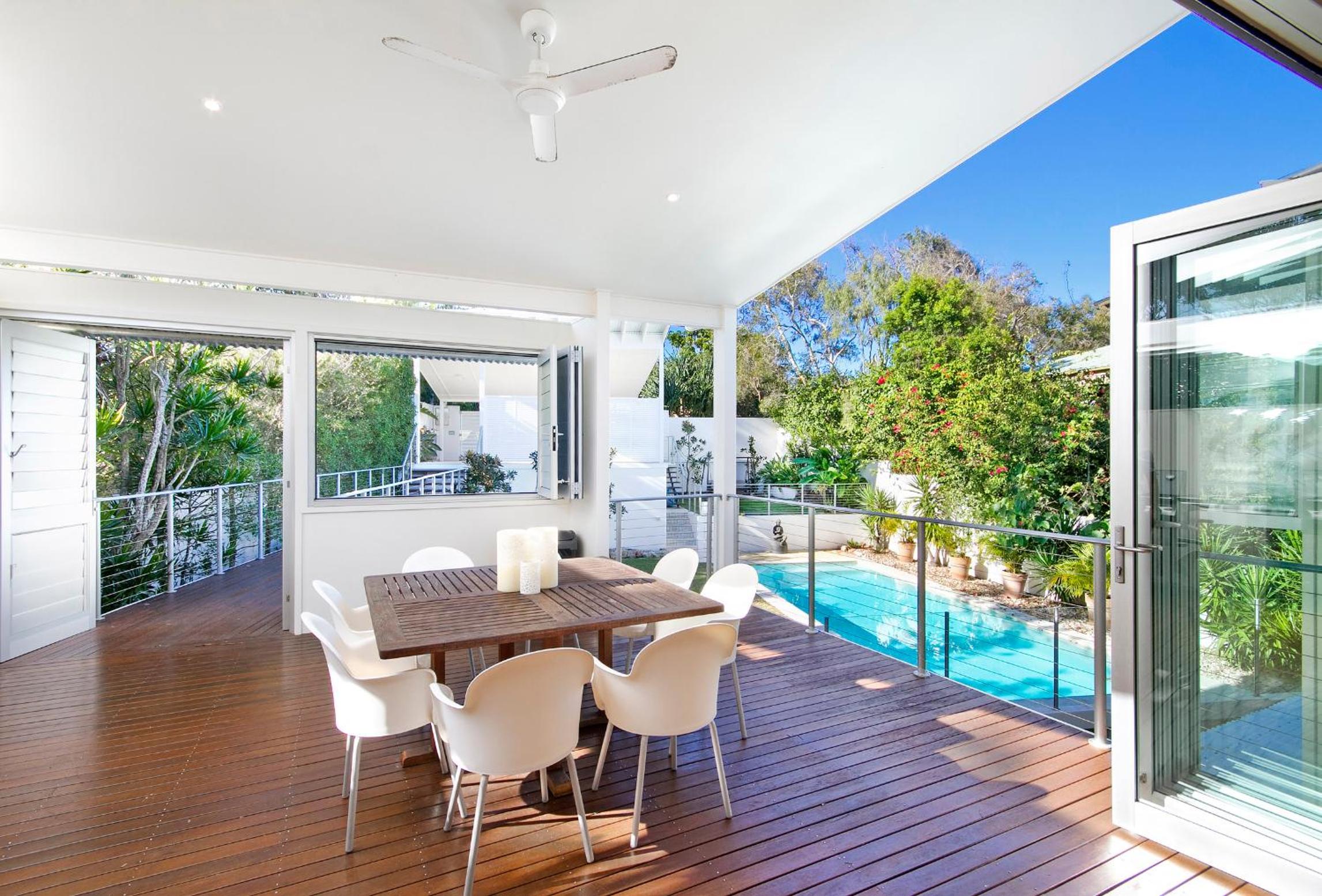 On The Deck at Sunshine Beach