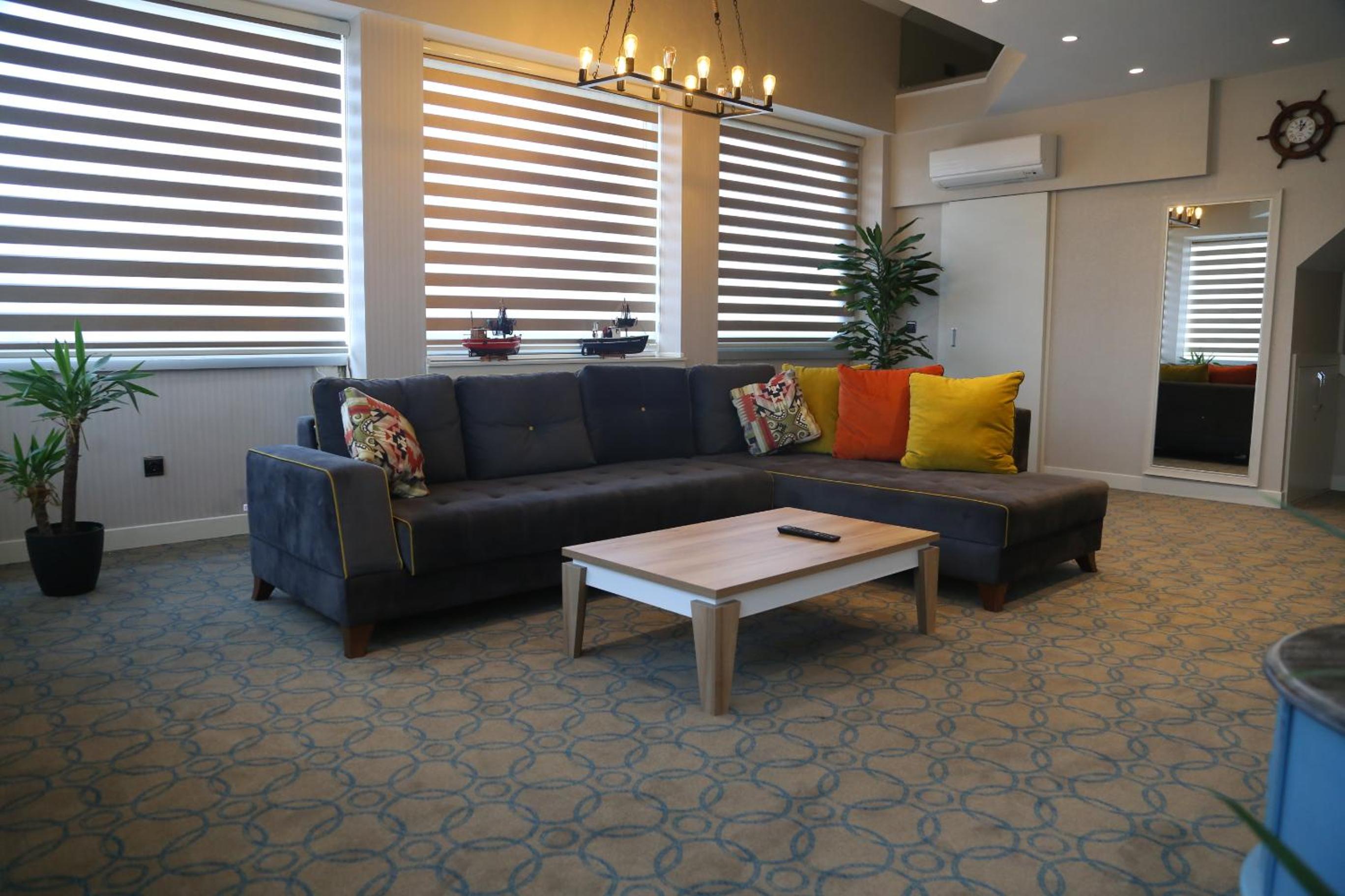 Seven Deep Otel - Image 18