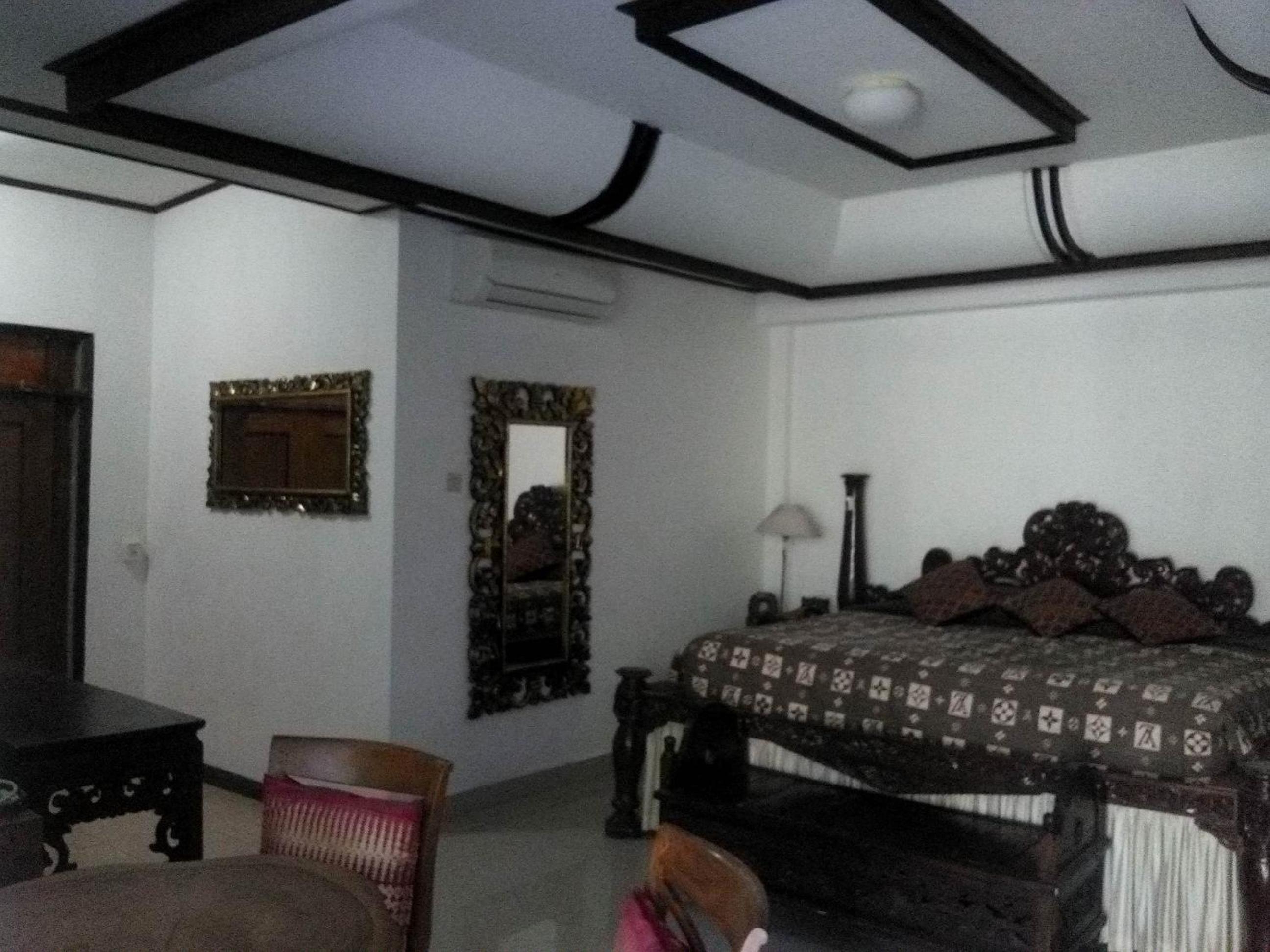 Gazebo Beach Hotel