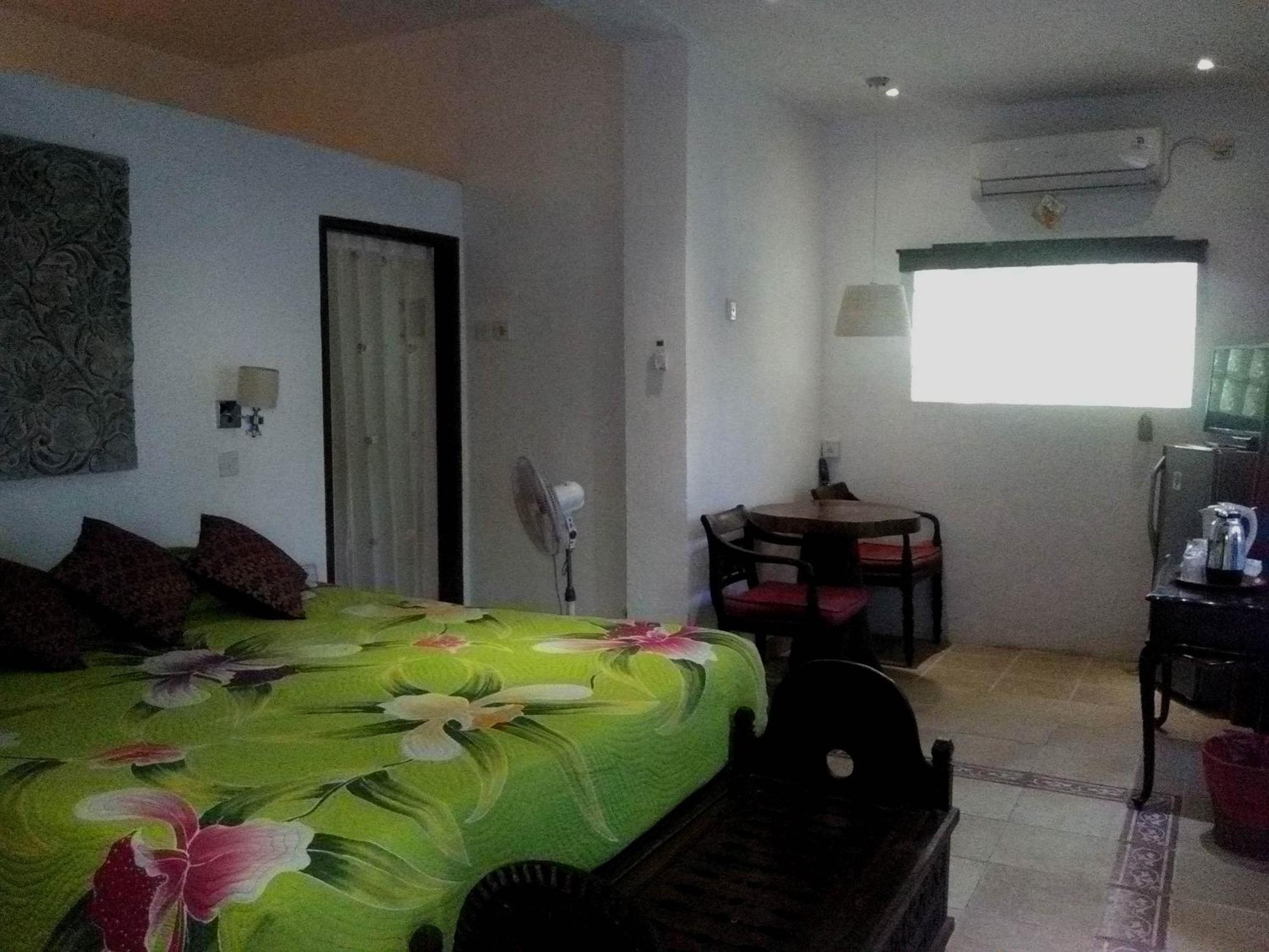 Gazebo Beach Hotel
