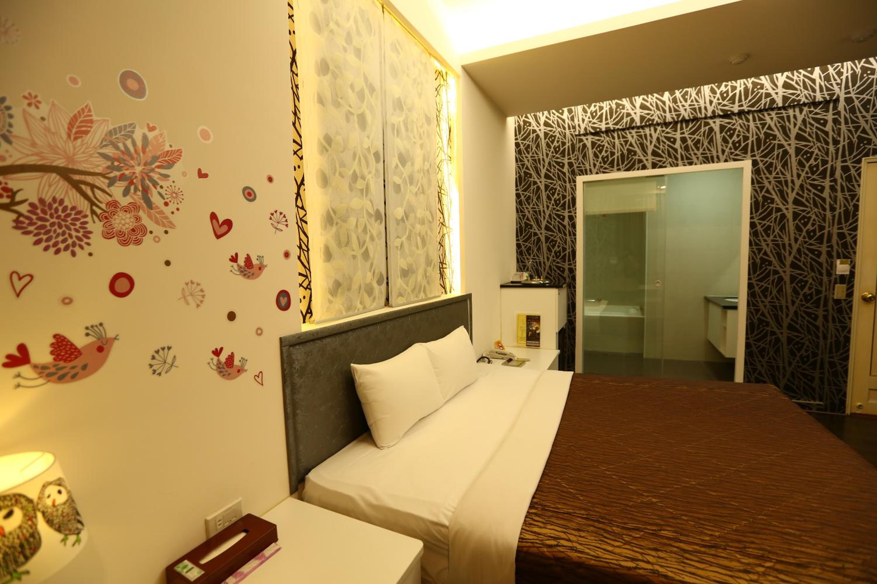 Yuan Chyau Motel