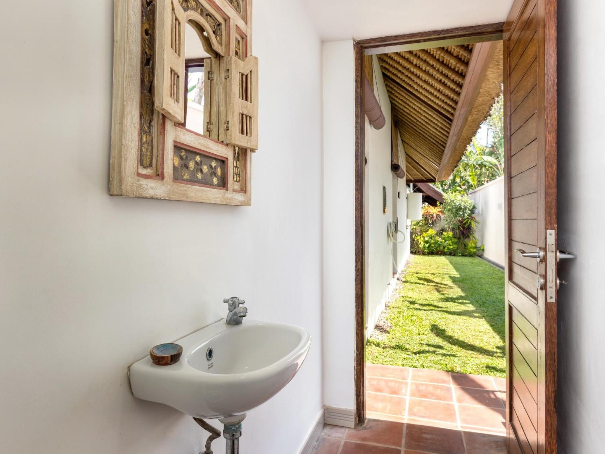 Villa Candi Kecil Tujuh by Villa Finder