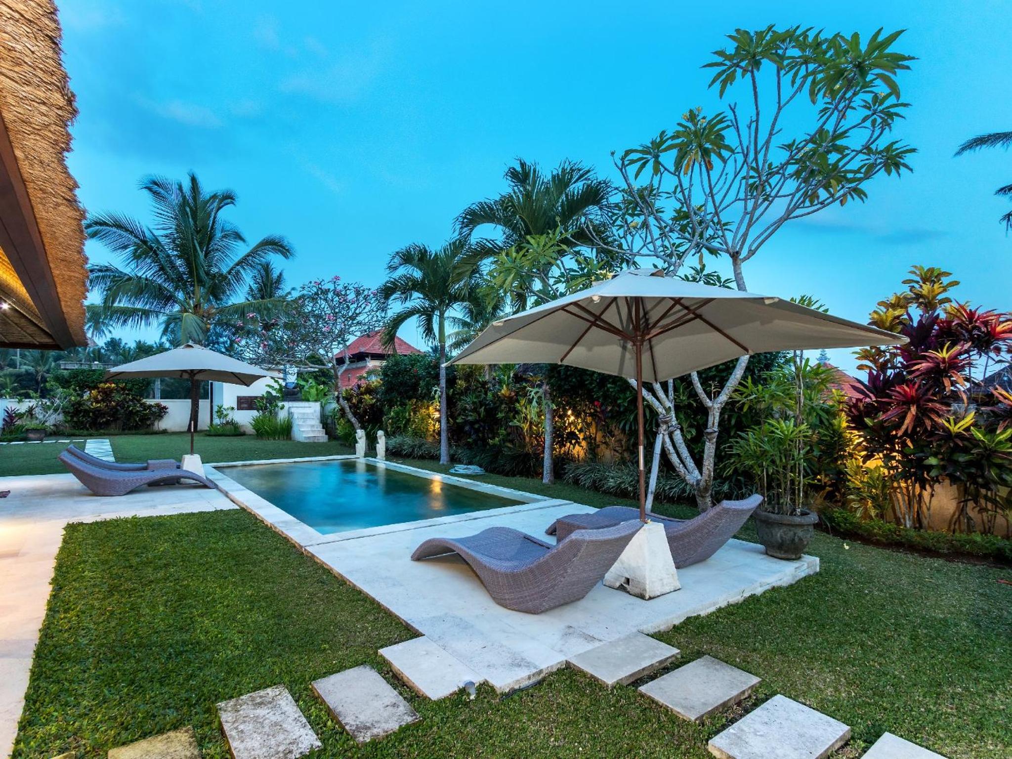 Villa Candi Kecil Tujuh by Villa Finder