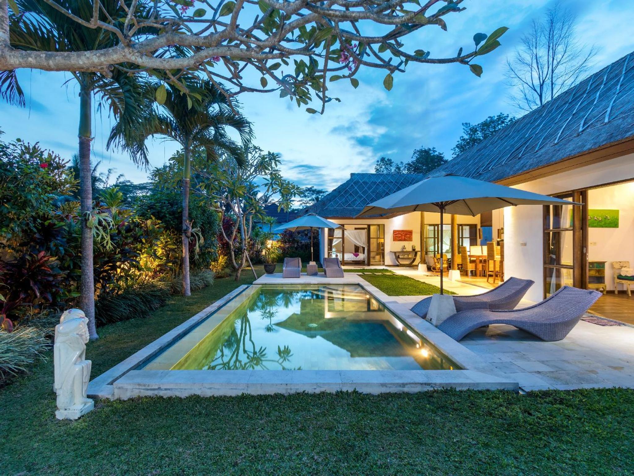 Villa Candi Kecil Tujuh by Villa Finder