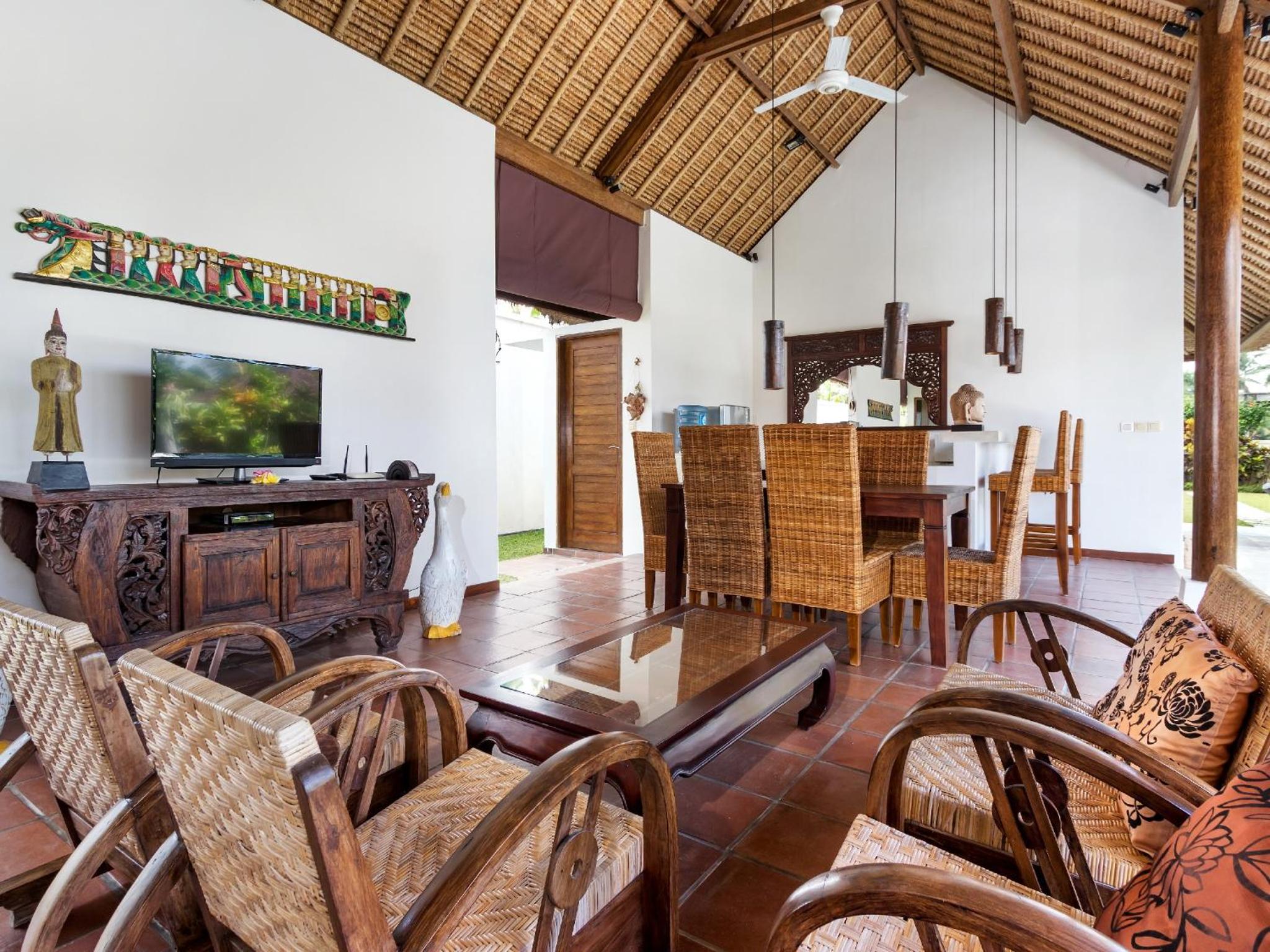 Villa Candi Kecil Tujuh by Villa Finder
