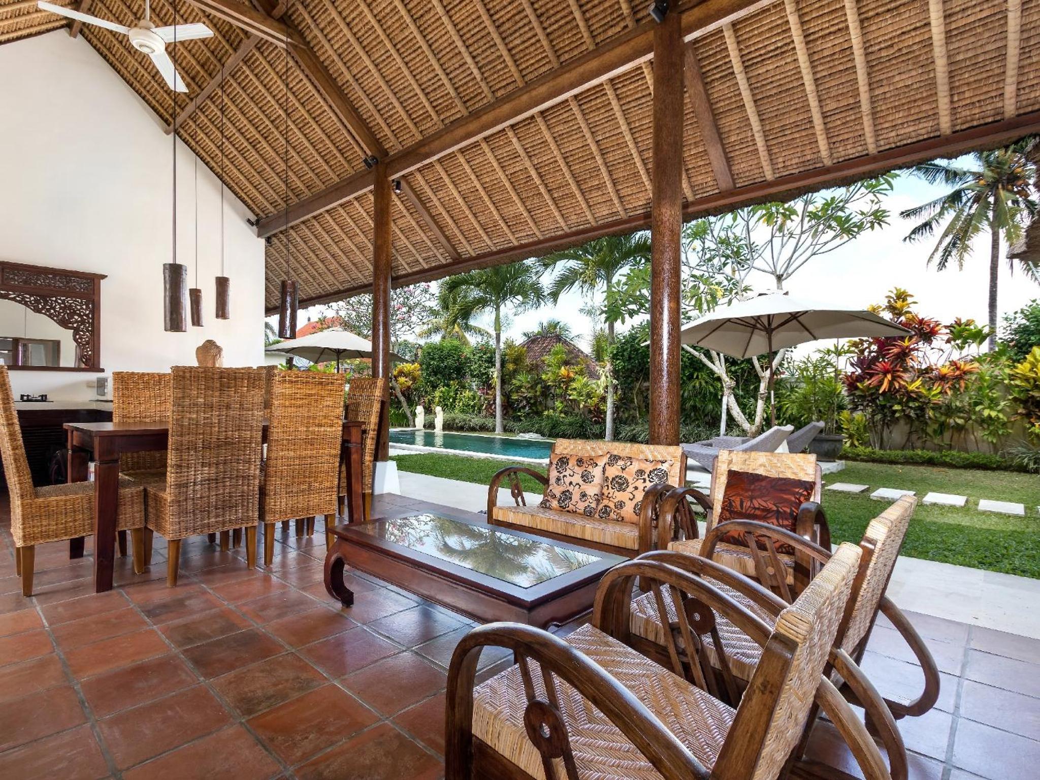 Villa Candi Kecil Tujuh by Villa Finder