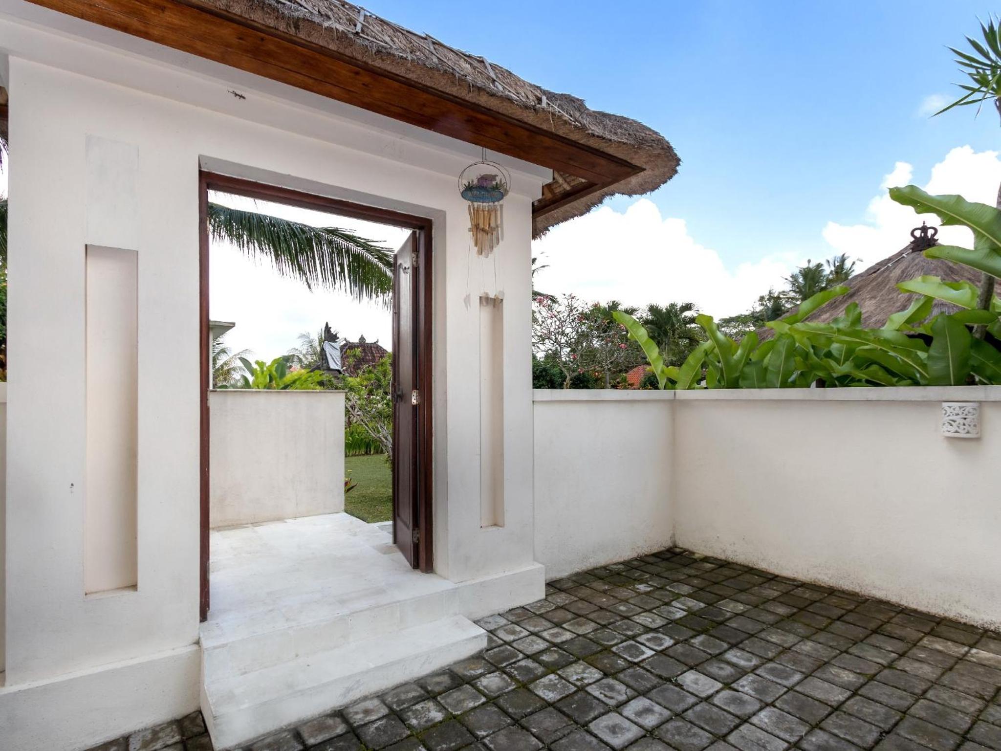 Villa Candi Kecil Tujuh by Villa Finder