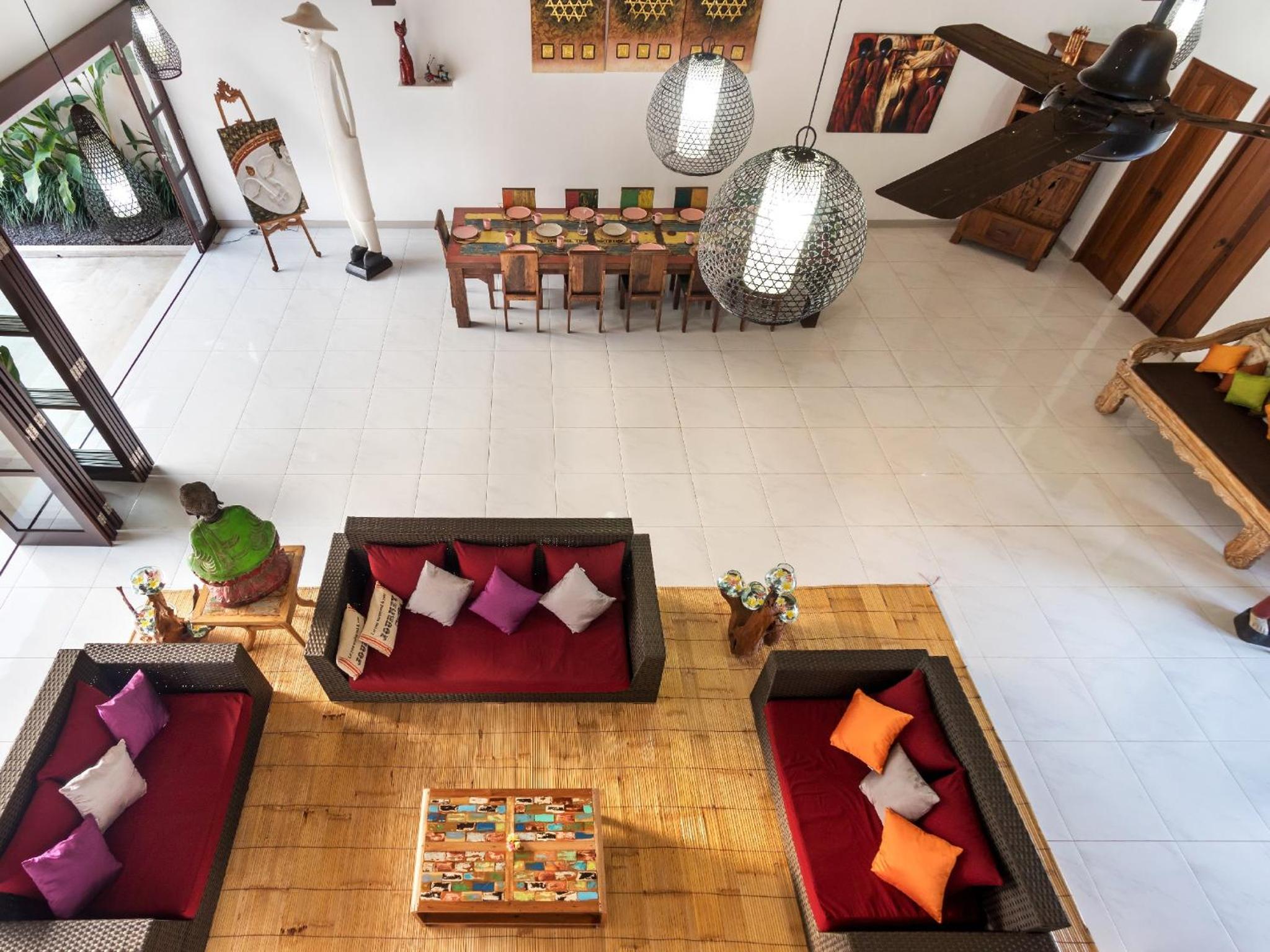 Villa Candi Kecil Tujuh by Villa Finder
