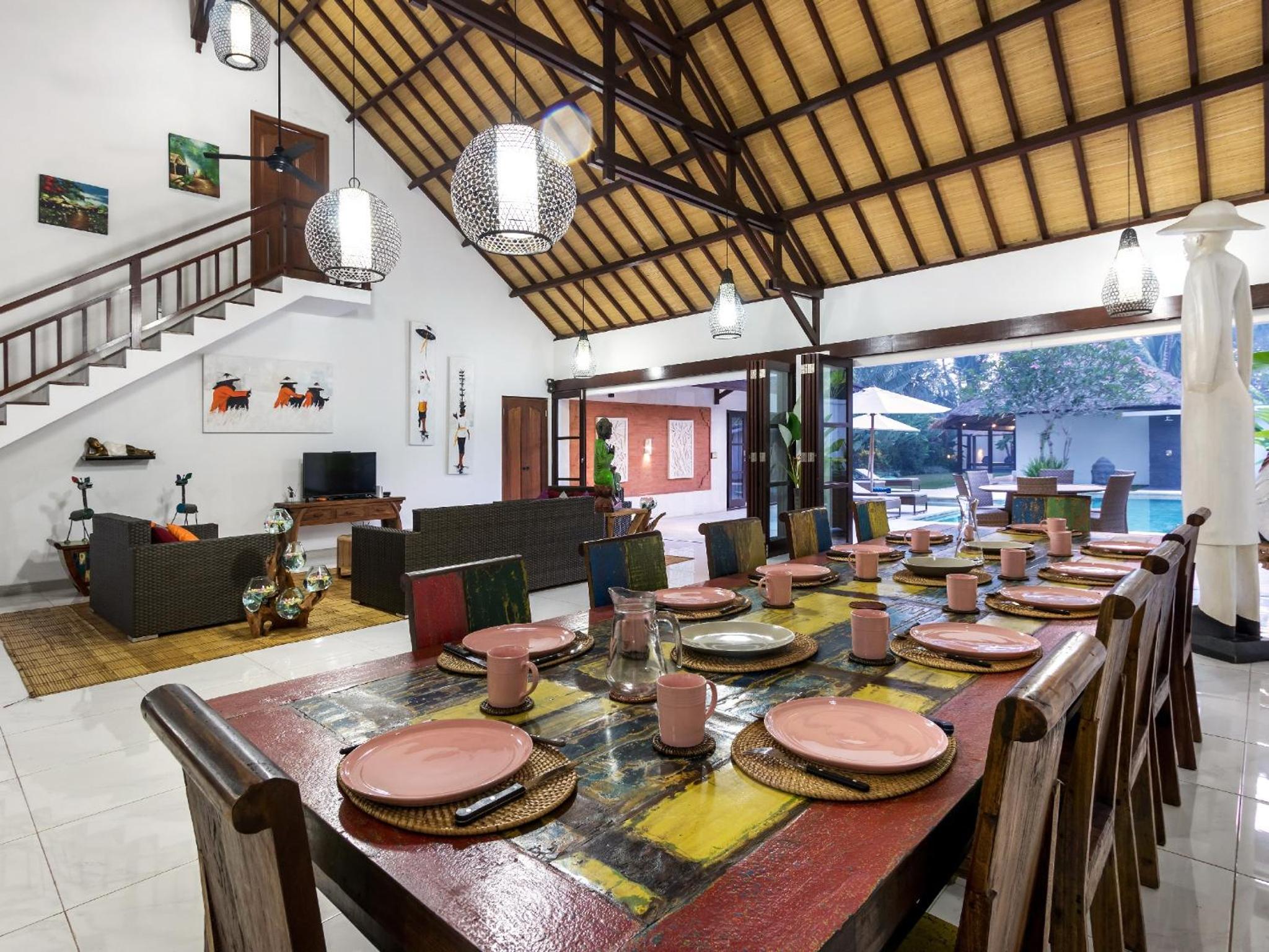 Villa Candi Kecil Tujuh by Villa Finder