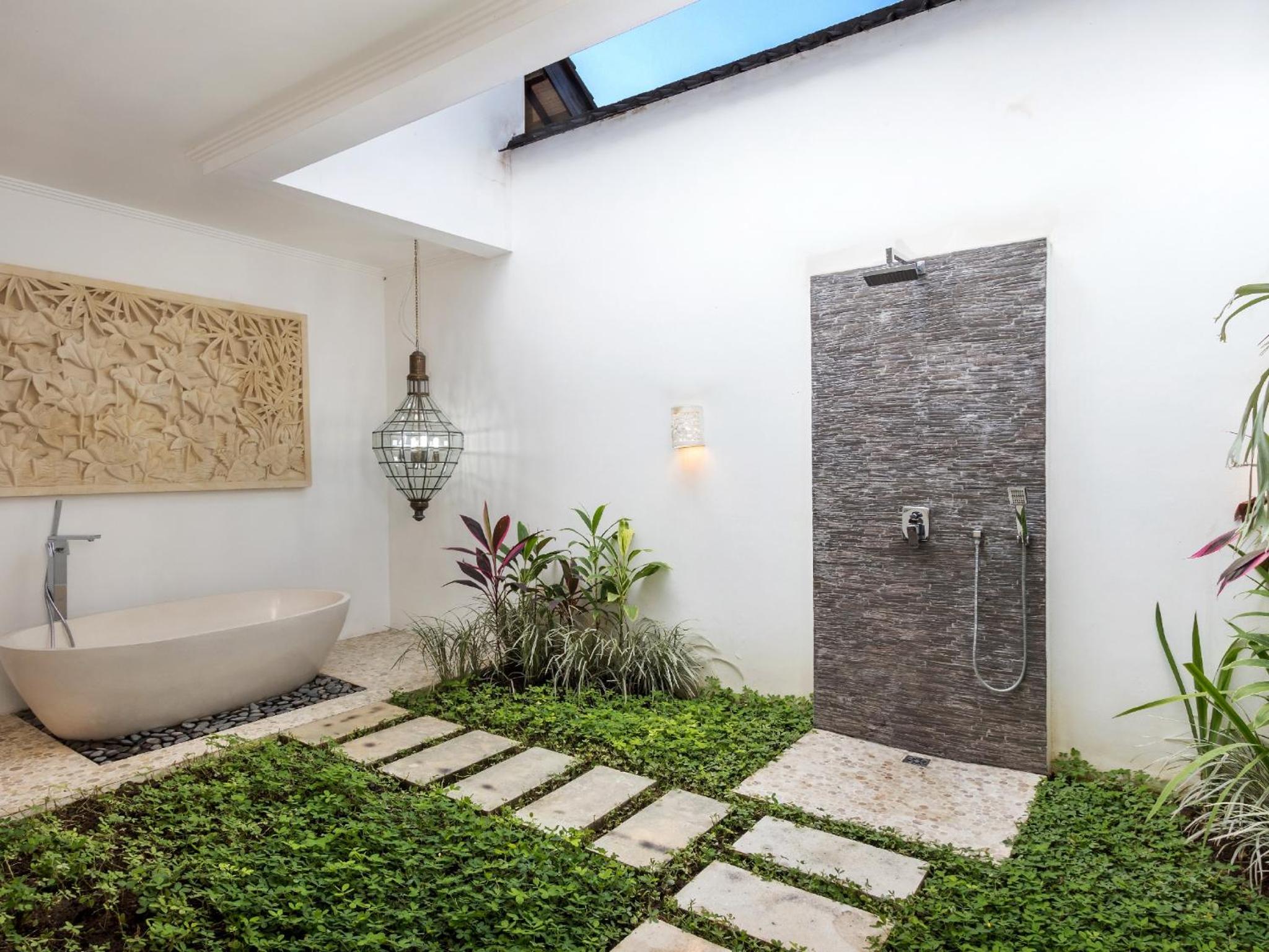 Villa Candi Kecil Tujuh by Villa Finder