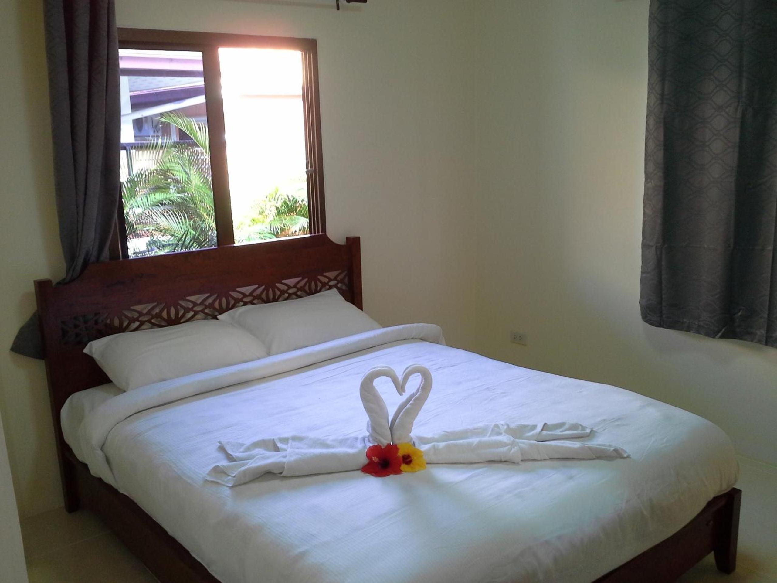 GARDEN VILLA - PATTAYA HOLIDAY HOUSE WALKING STREET 4 bedrooms