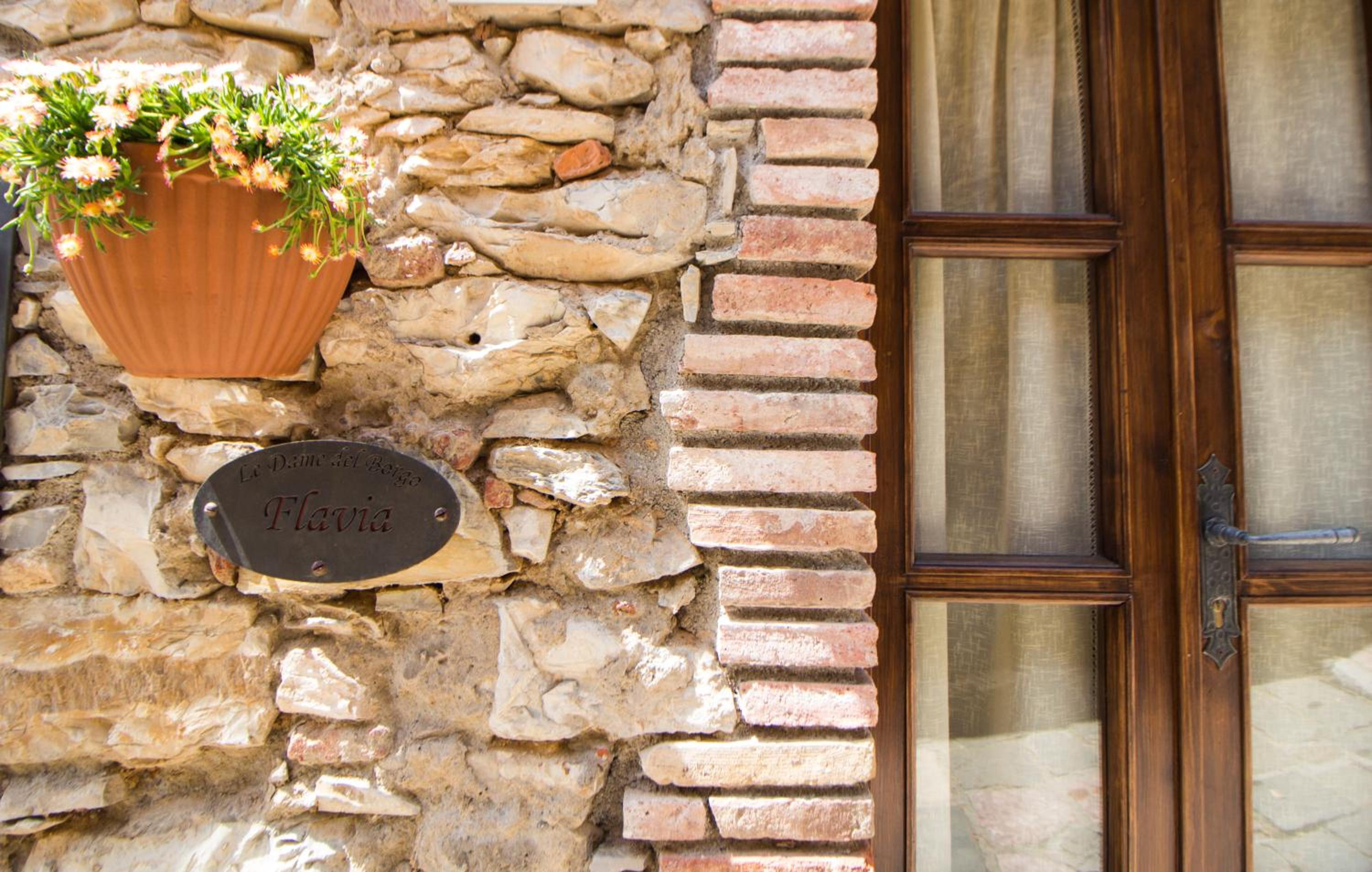 Le Dame del Borgo