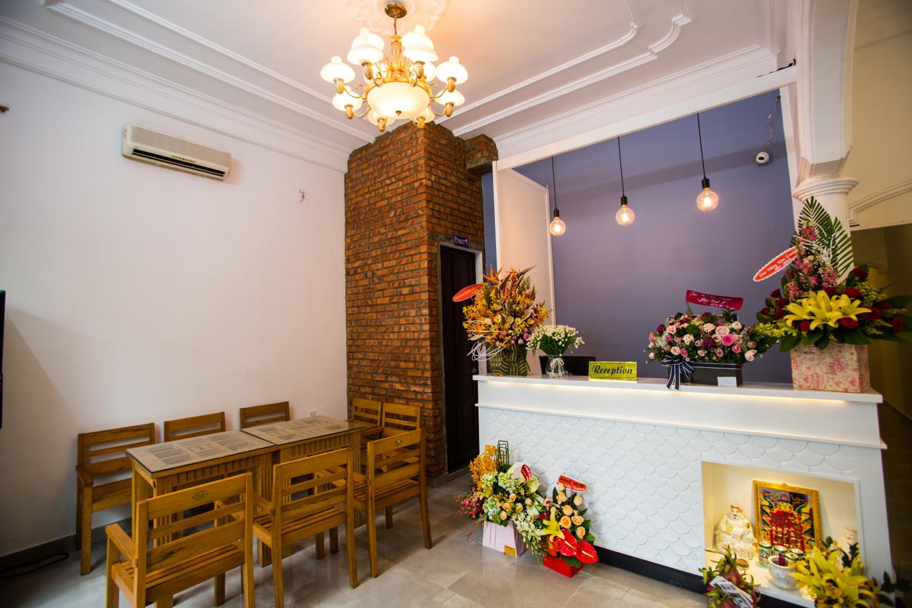 Shark Homestay