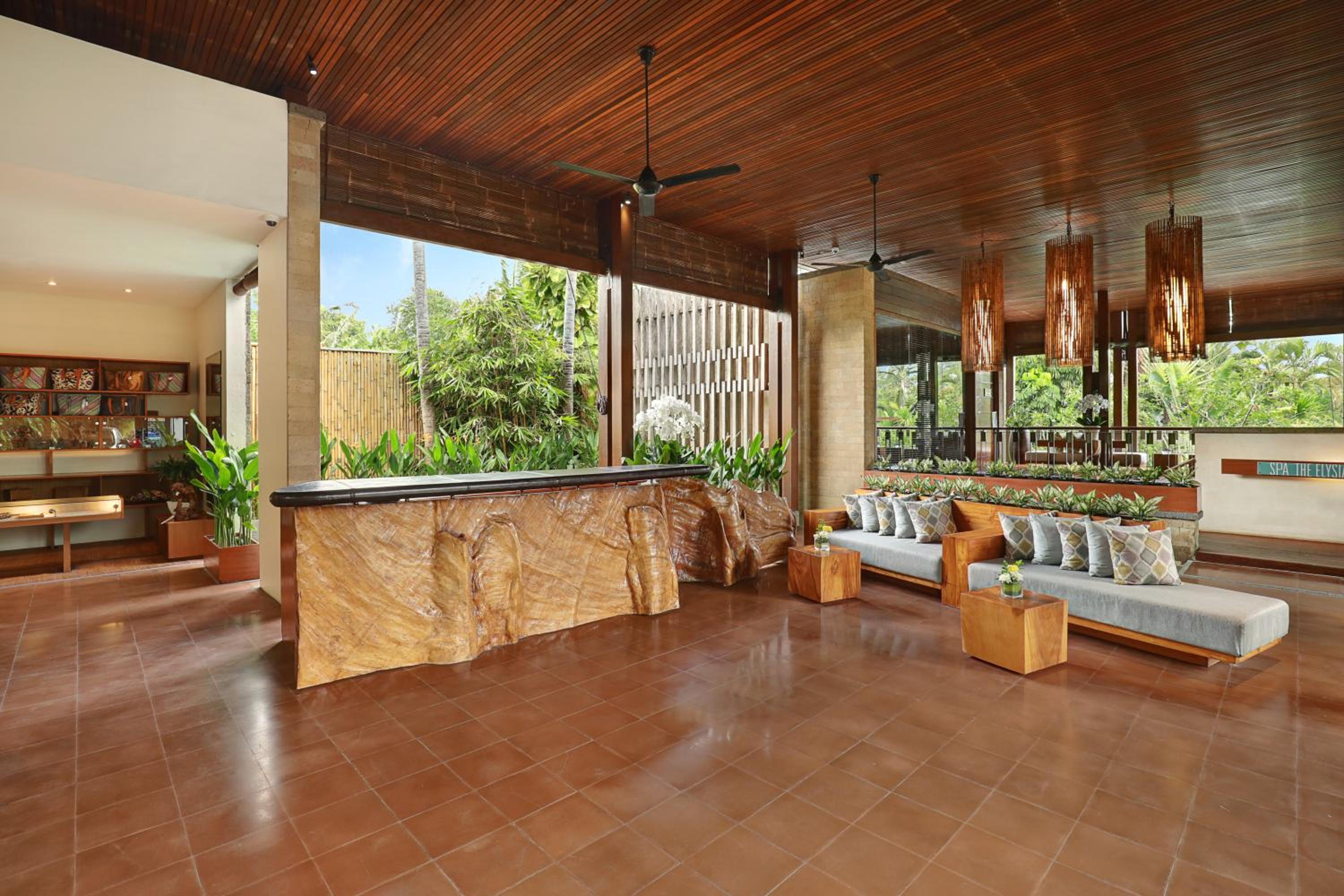 recepcion & lobby