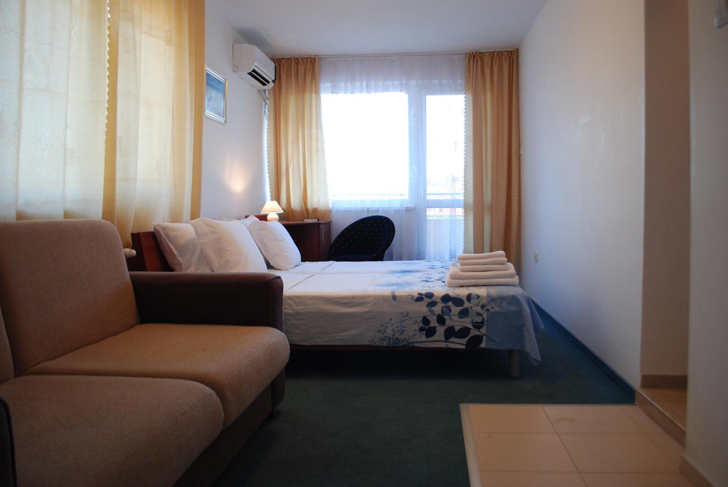 Veda Guest House