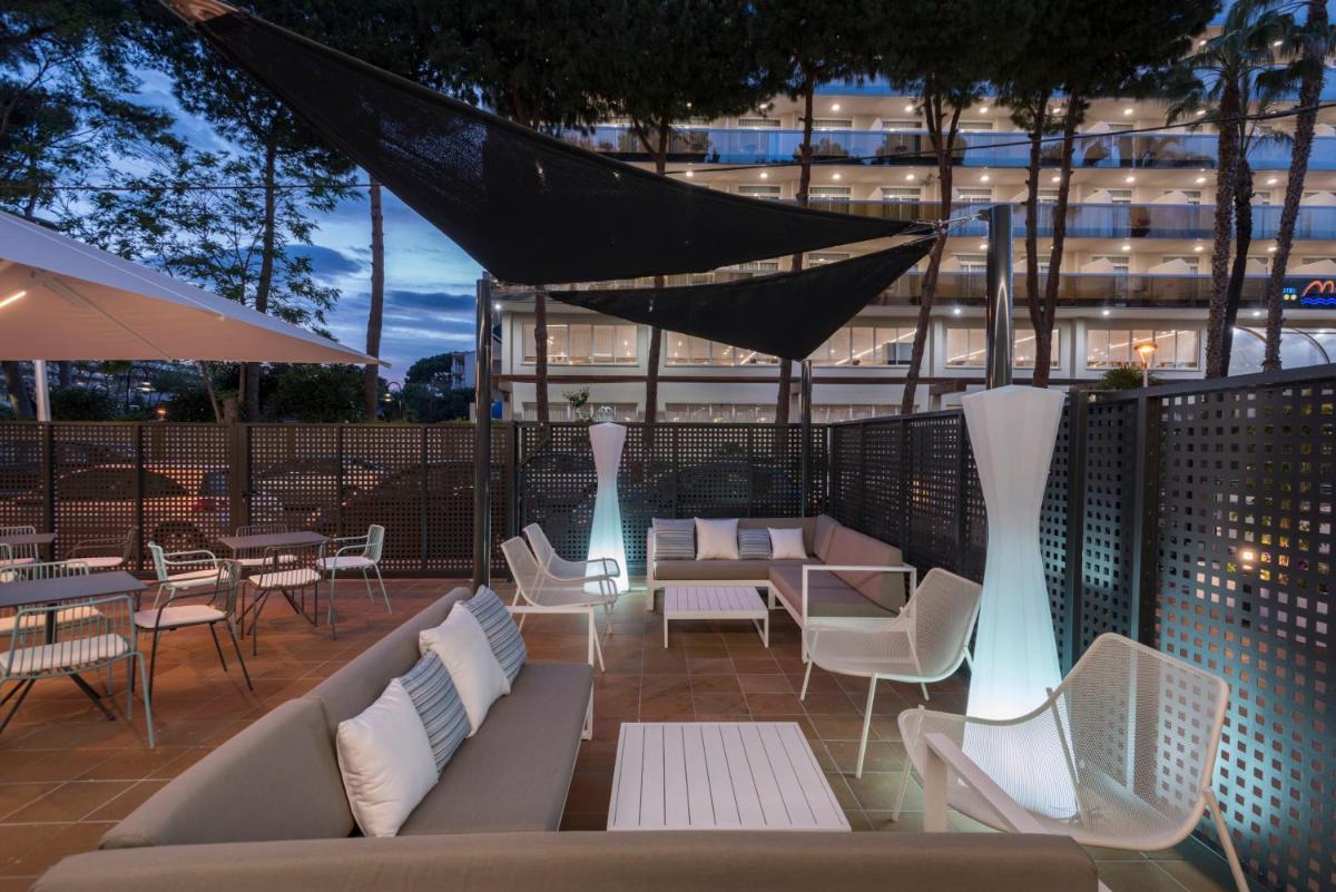 outdoor BBQ area