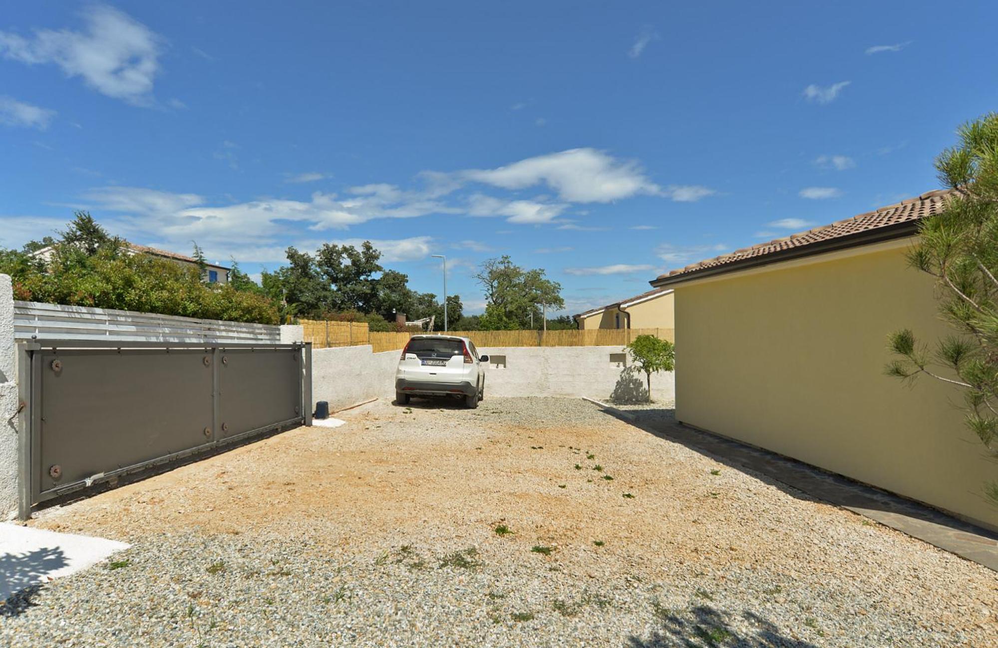 Villa 1519 view 3