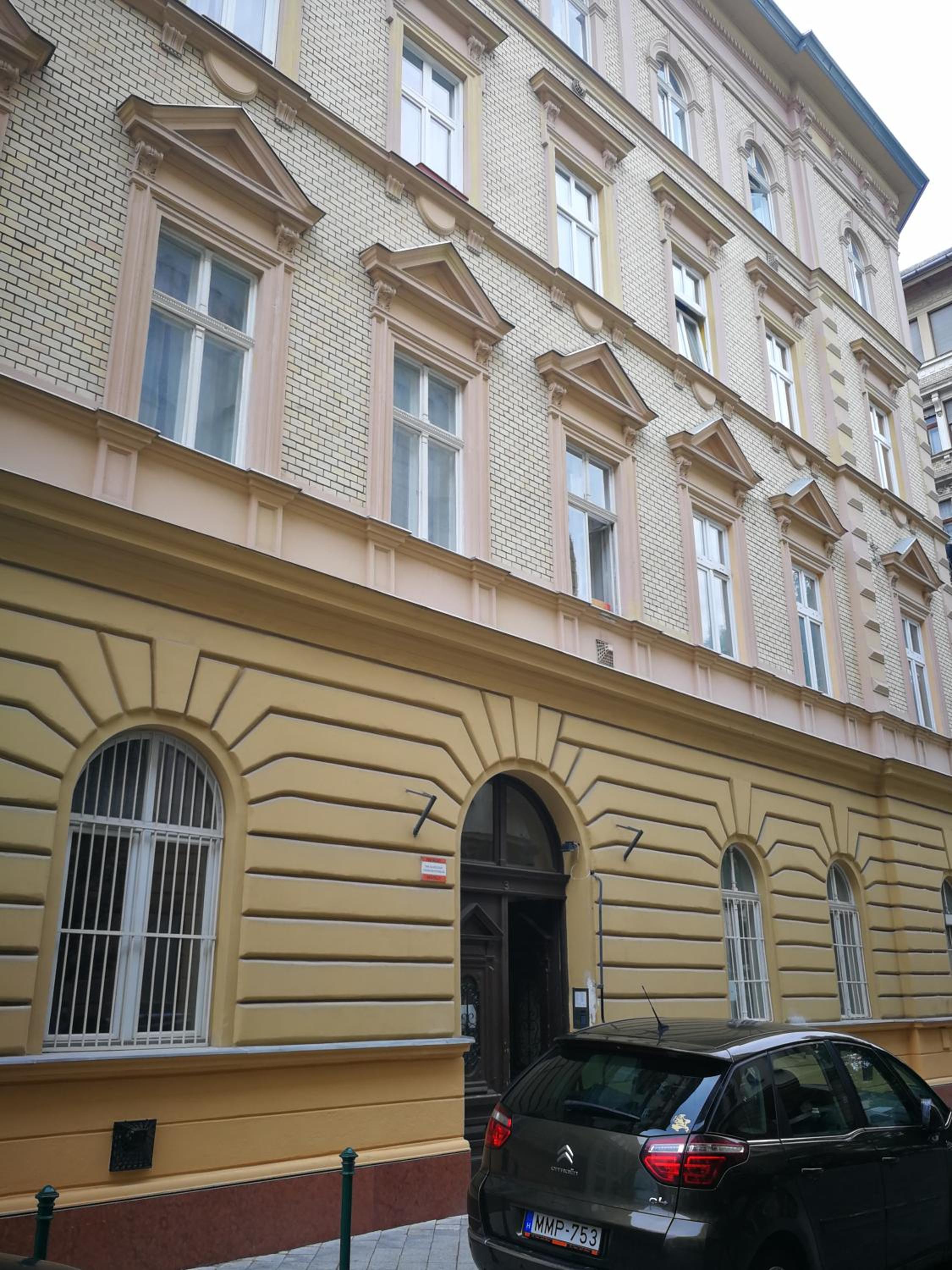 Hotel Grand Budapest Apartments - Image 1
