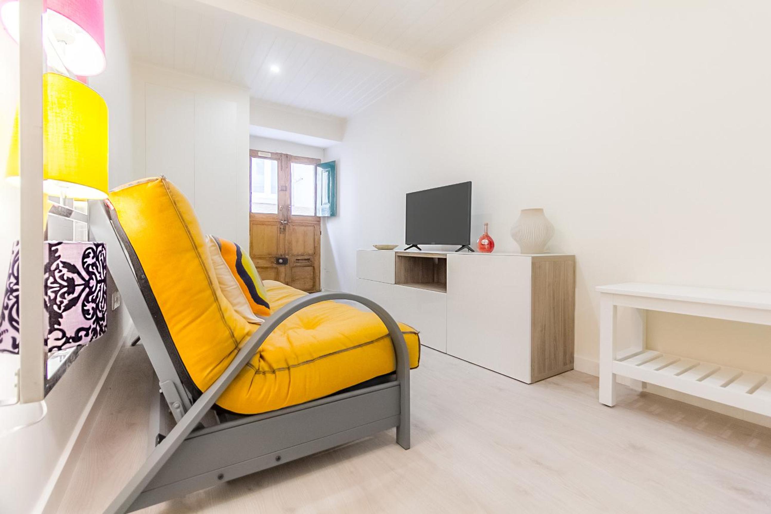 Tram Hideaway | Bica Stay